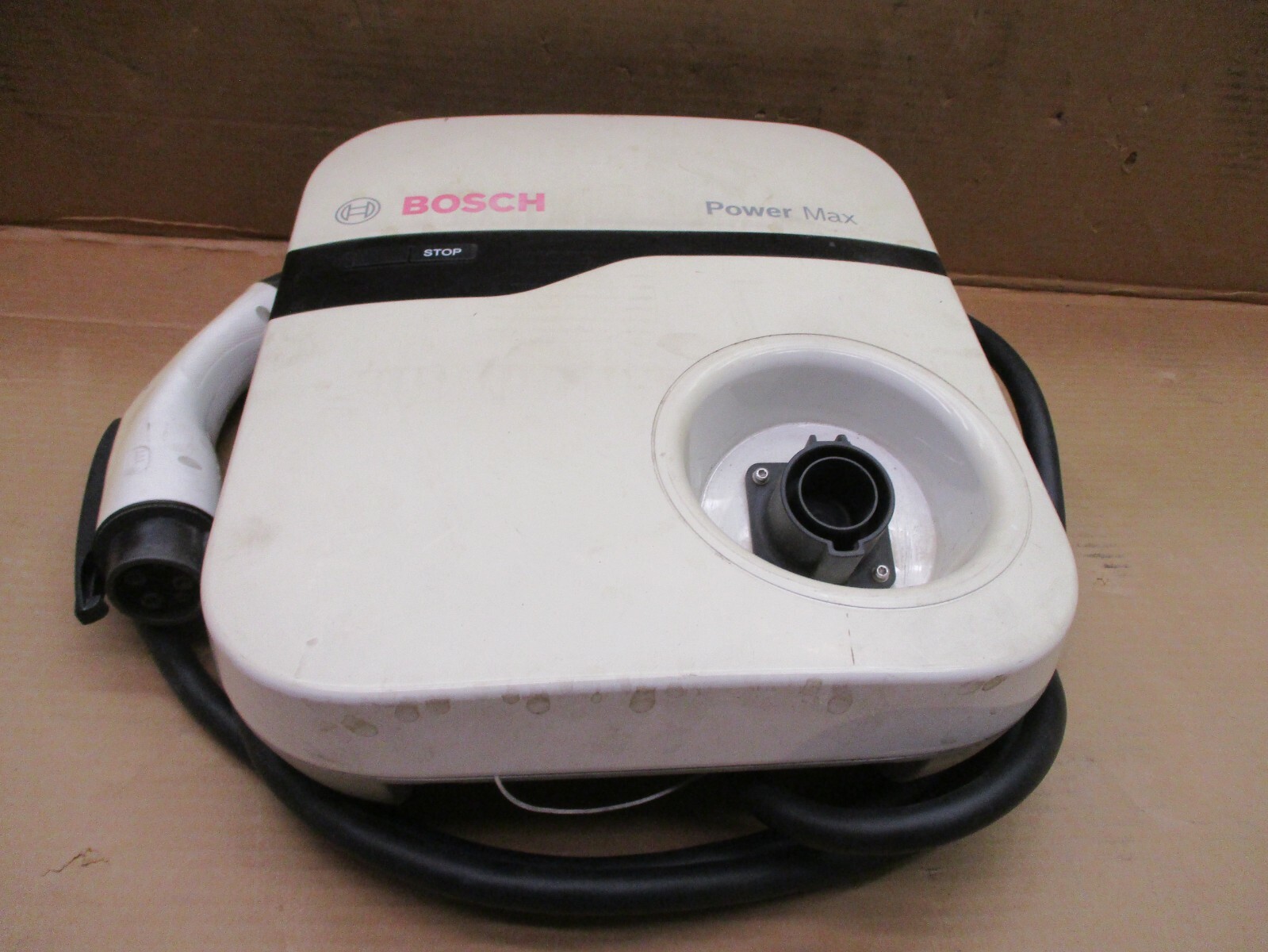 AWU30213BEN-B Bosch Power Max EV Charging Station E362180 Type 3R A3597DH