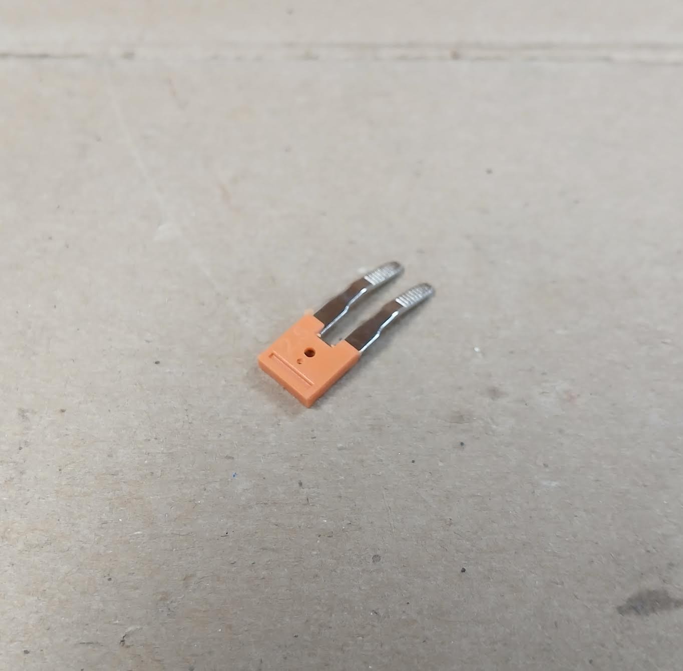 Konnect-It KN-2JCC12 Comb Connector 2-Pole 2.5mm Terminal Blocks (Qty 25)