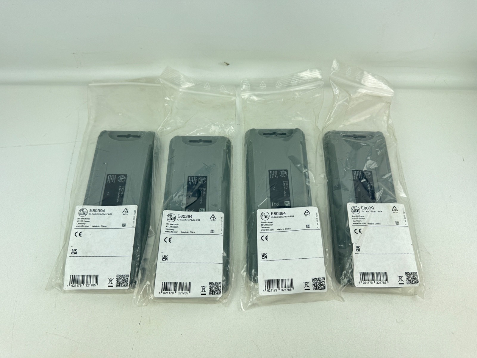 x(4) IFM E80394, RFID TAG, ID-TAG/174x70x17.6/04