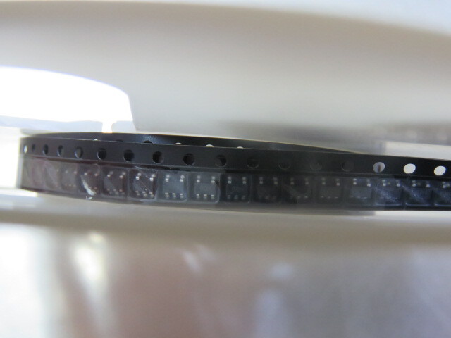 Renesas / Intersil ISL28133FHZ-T7 Qty of 6 per Lot Precision Amplifiers ISL2813