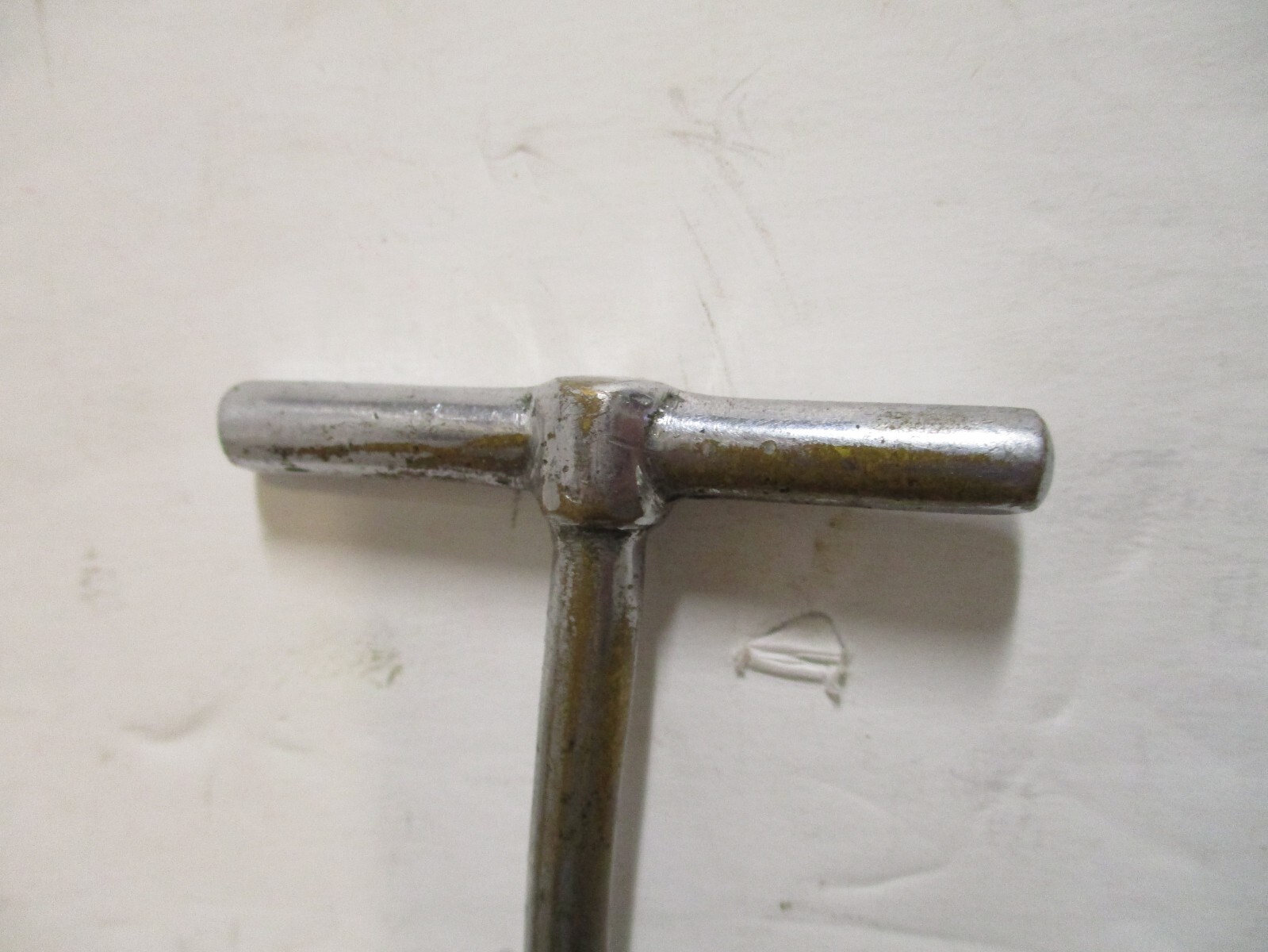 Front T Handle Stabilizer 2-3/4″ for Vintage Wolf Model R Electric Fabric Cutter