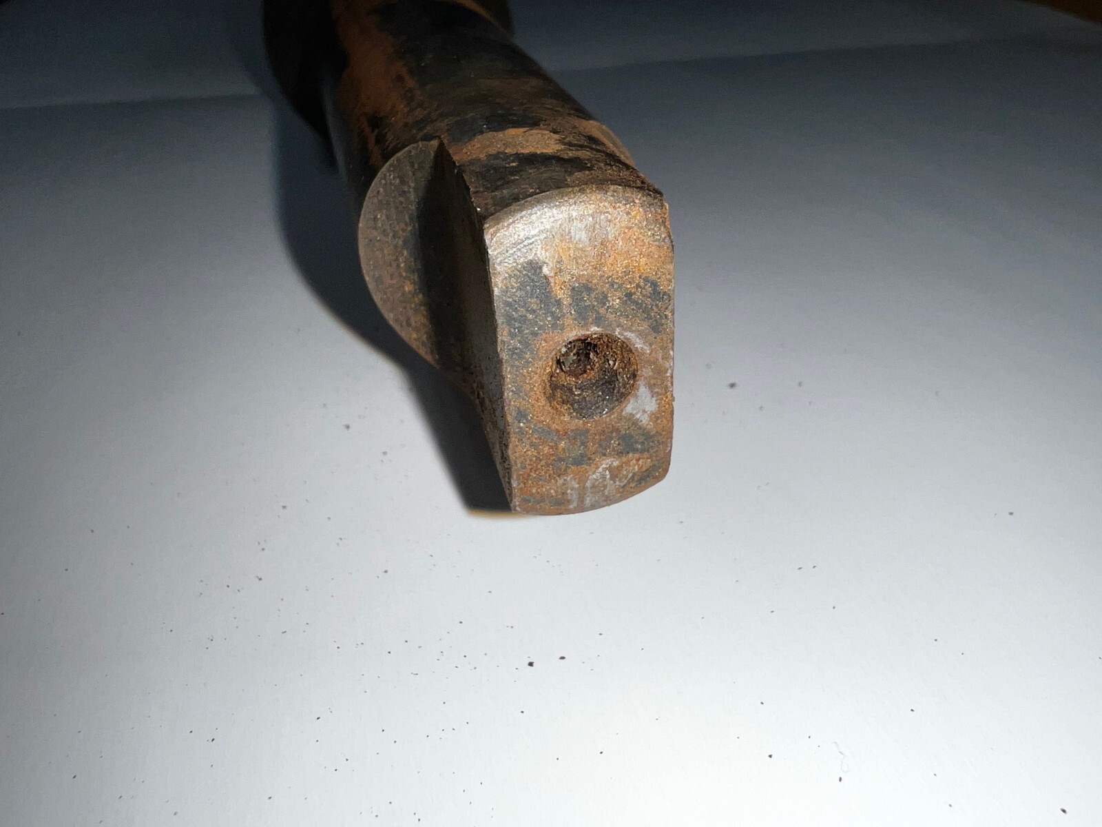 CLEVELAND MORSE TAPER SHANK DRILL BIT MT4 1-15/16″ CUT 10-1/4″ LOC 16-1/2″ OAL