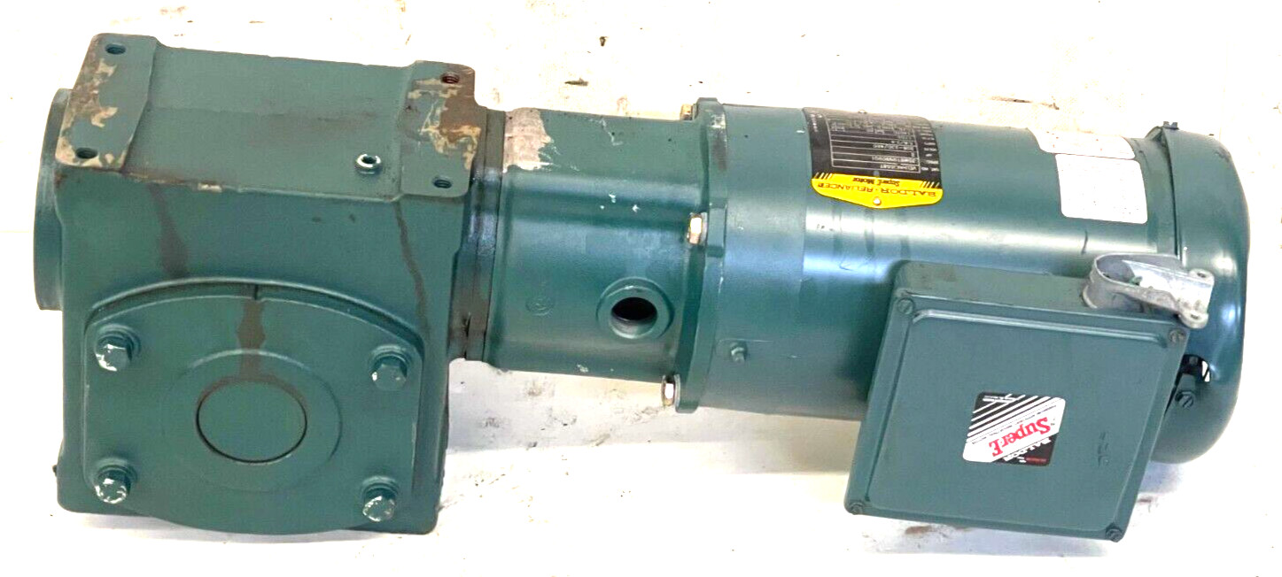 BALDOR RELIANCE SUPER-E MOTOR VEUHM3558T W/TIGEAR 2 GEAR REDUCER 30S15R