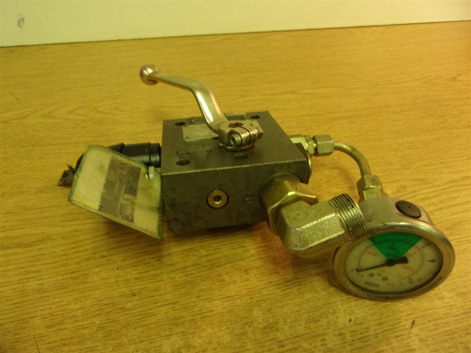 Flutec DSV-10-M-0.0/0/1 Safety Block 702521 *FREE SHIPPING*