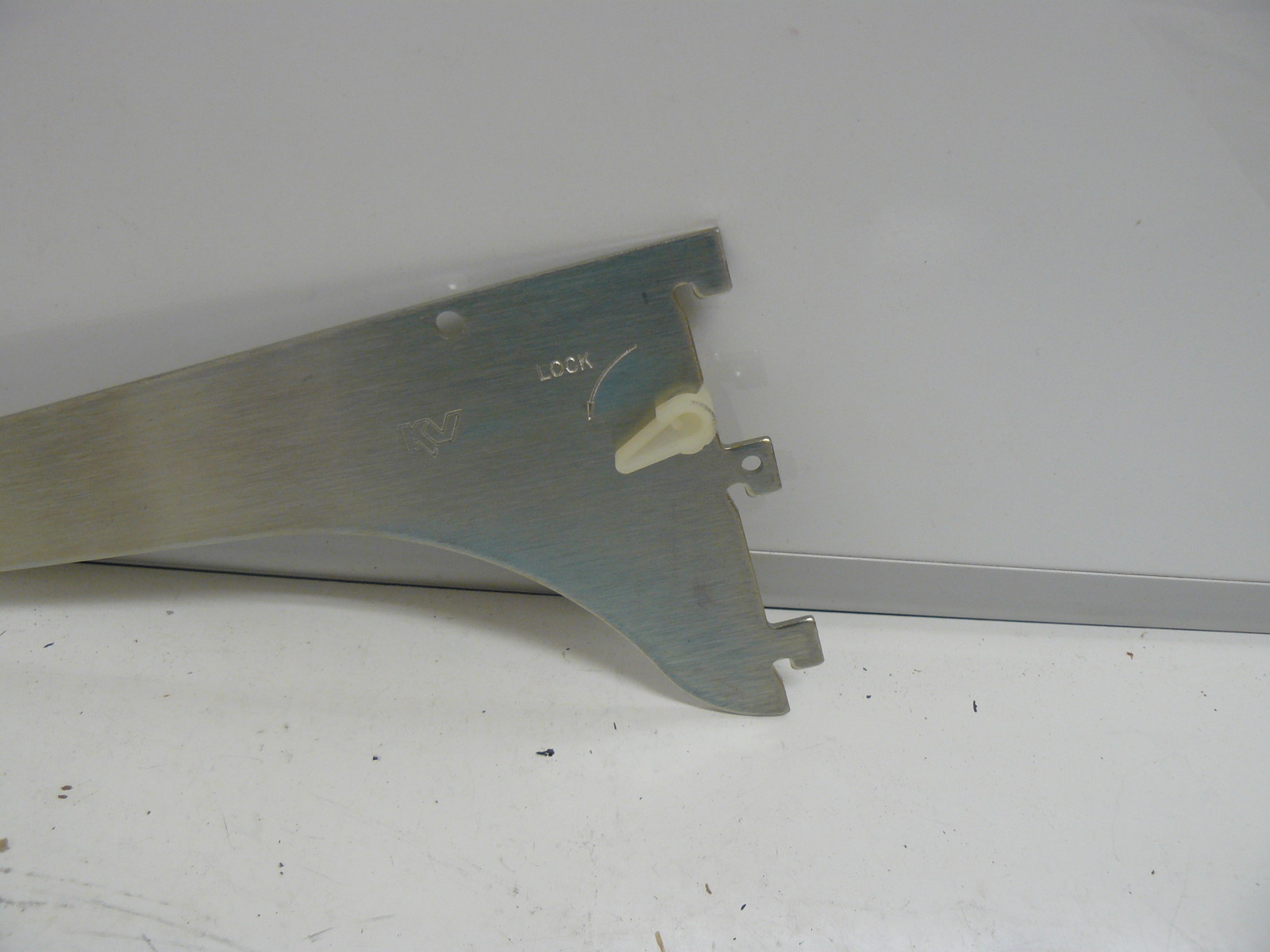 NEW ANOCHROME 187LLA12 12″ ADJUSTABLE HEAVY-DUTY STEEN SHELF BRACKET