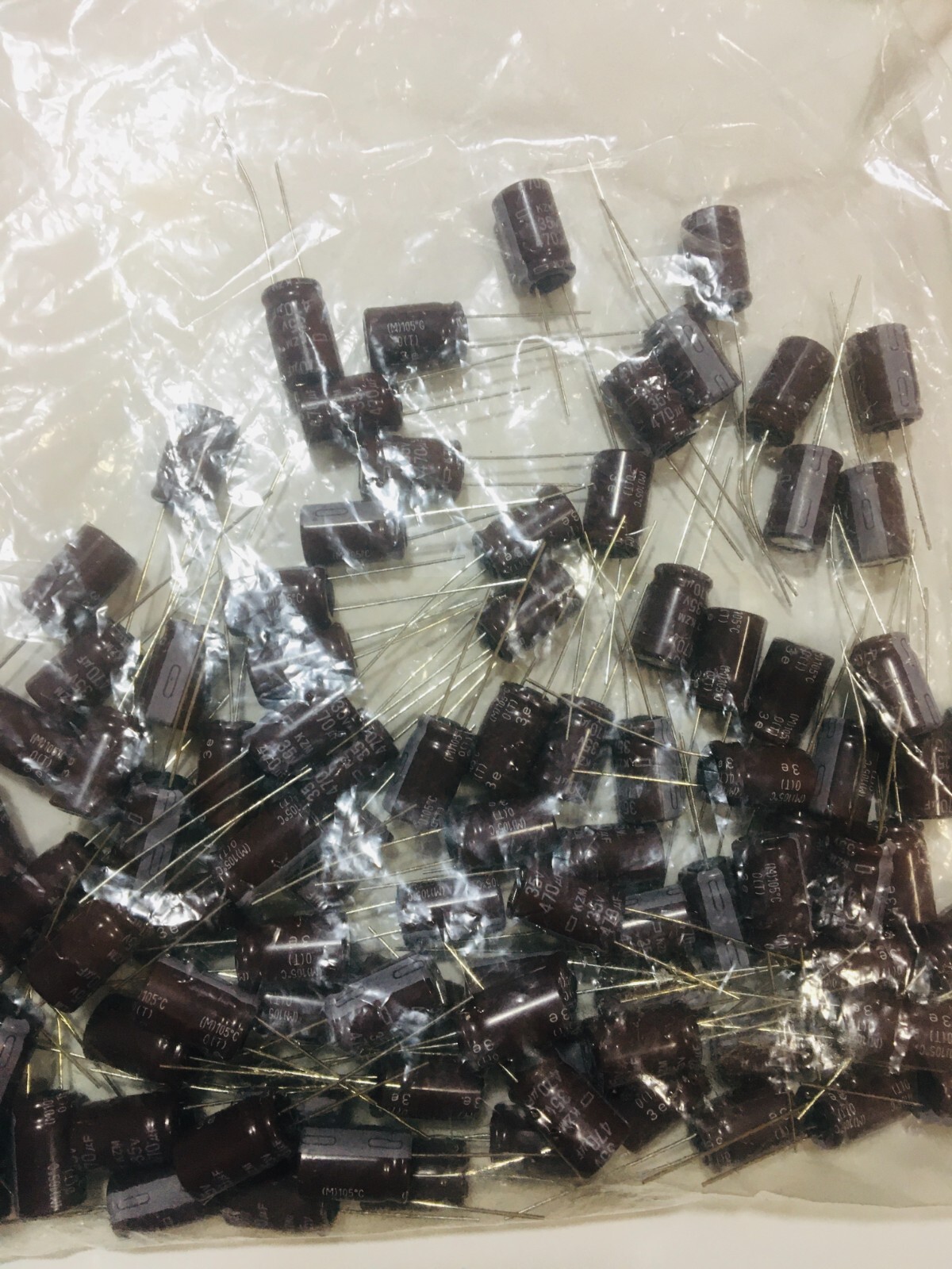 Mouser 661-EKZM350E471MJ16S 35 volts 470uf (100 pcs )