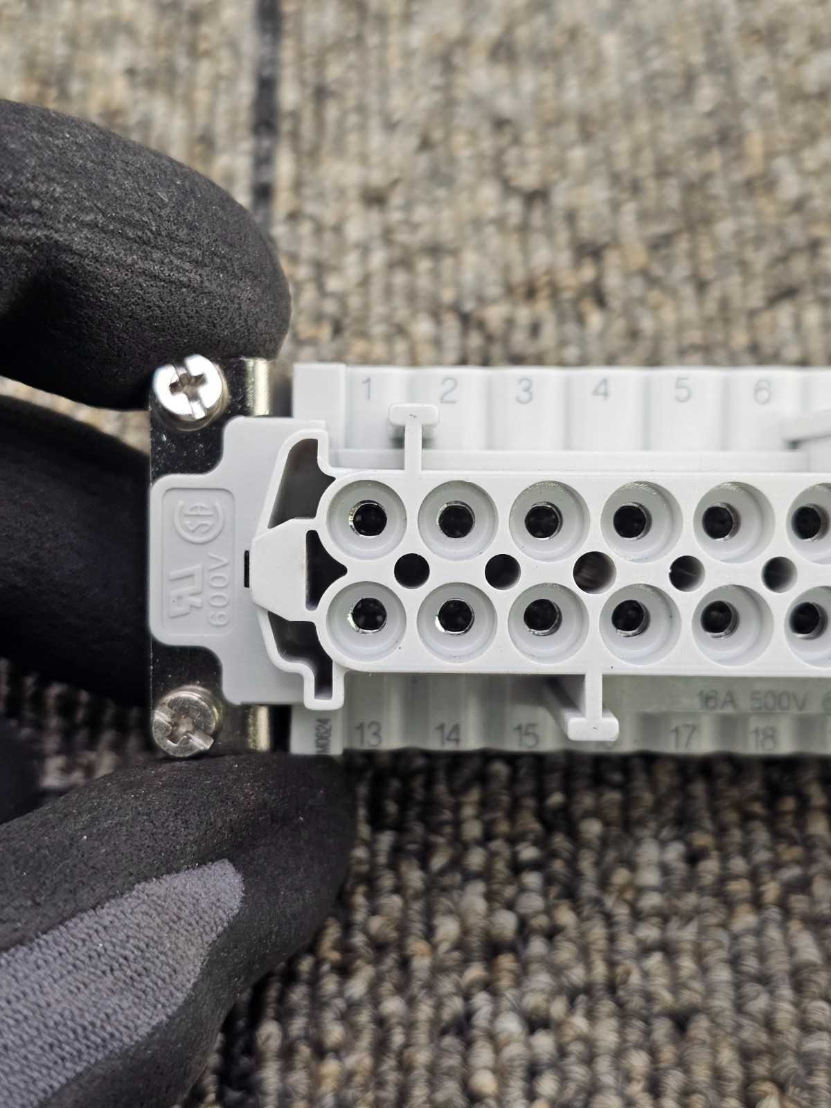 ILME JNEF24 Industrial Female Connector Secure Multipole Insert 24P 16A 500V