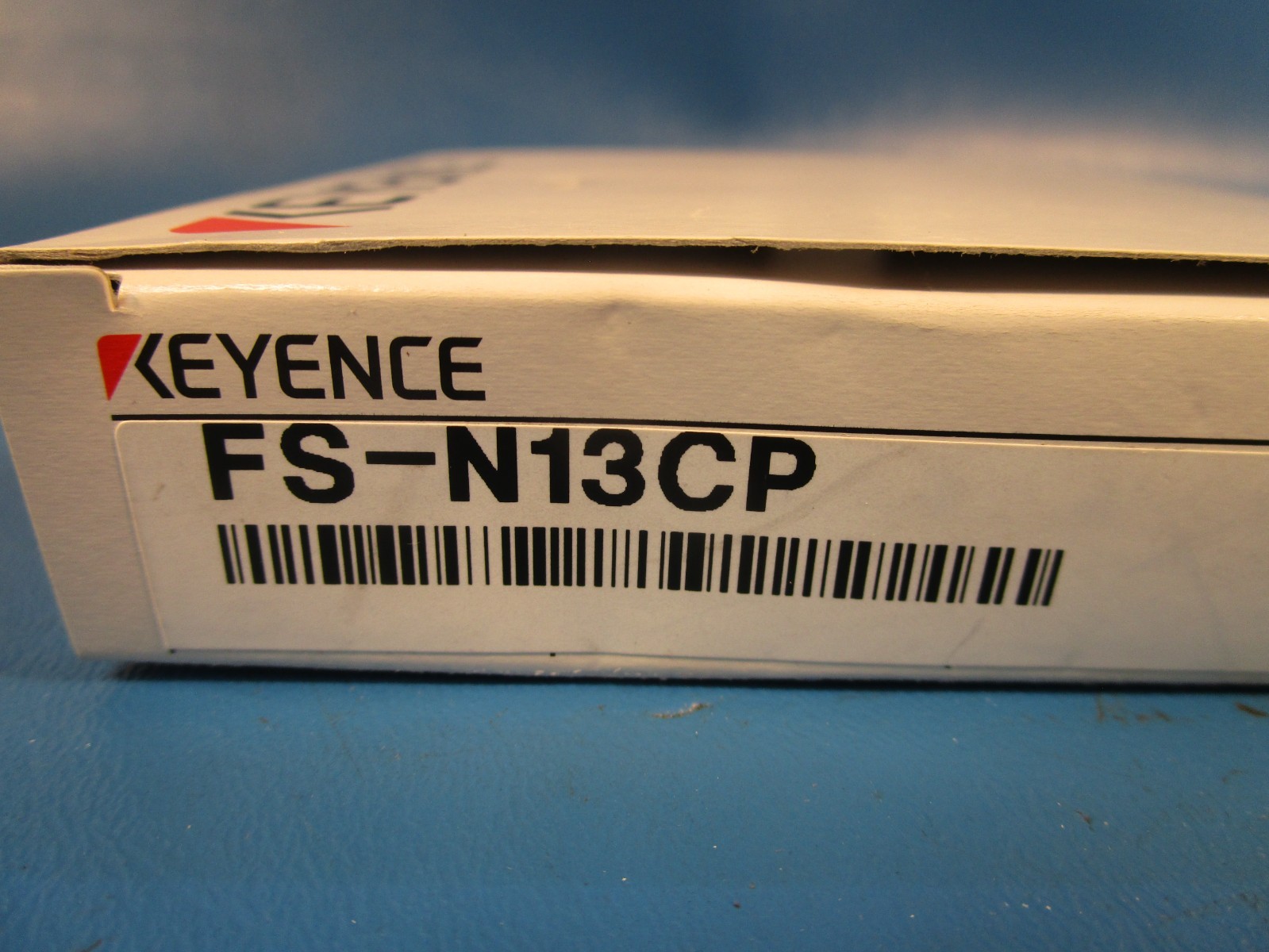 Keyence FS-N13CP, Digital Fiber Optic Sensor, Fiber Amplifier, M8, Main Unit