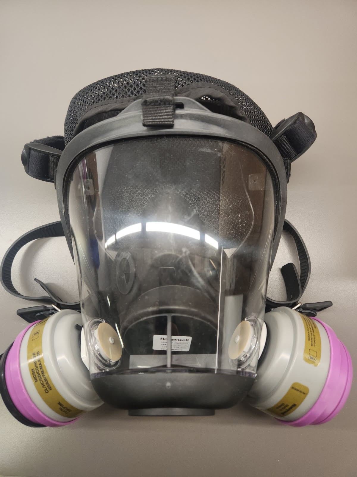 Honeywell North Full Face Respirator RU65002M w/ Mesh Harness