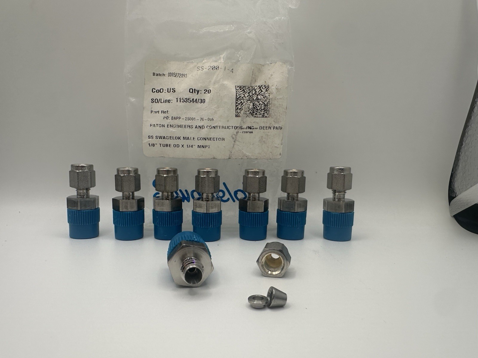 Swagelok Stainless Fitting,1/8″ Tube x 1/4″ M NPT, SS-200-1-4 Lot of 8
