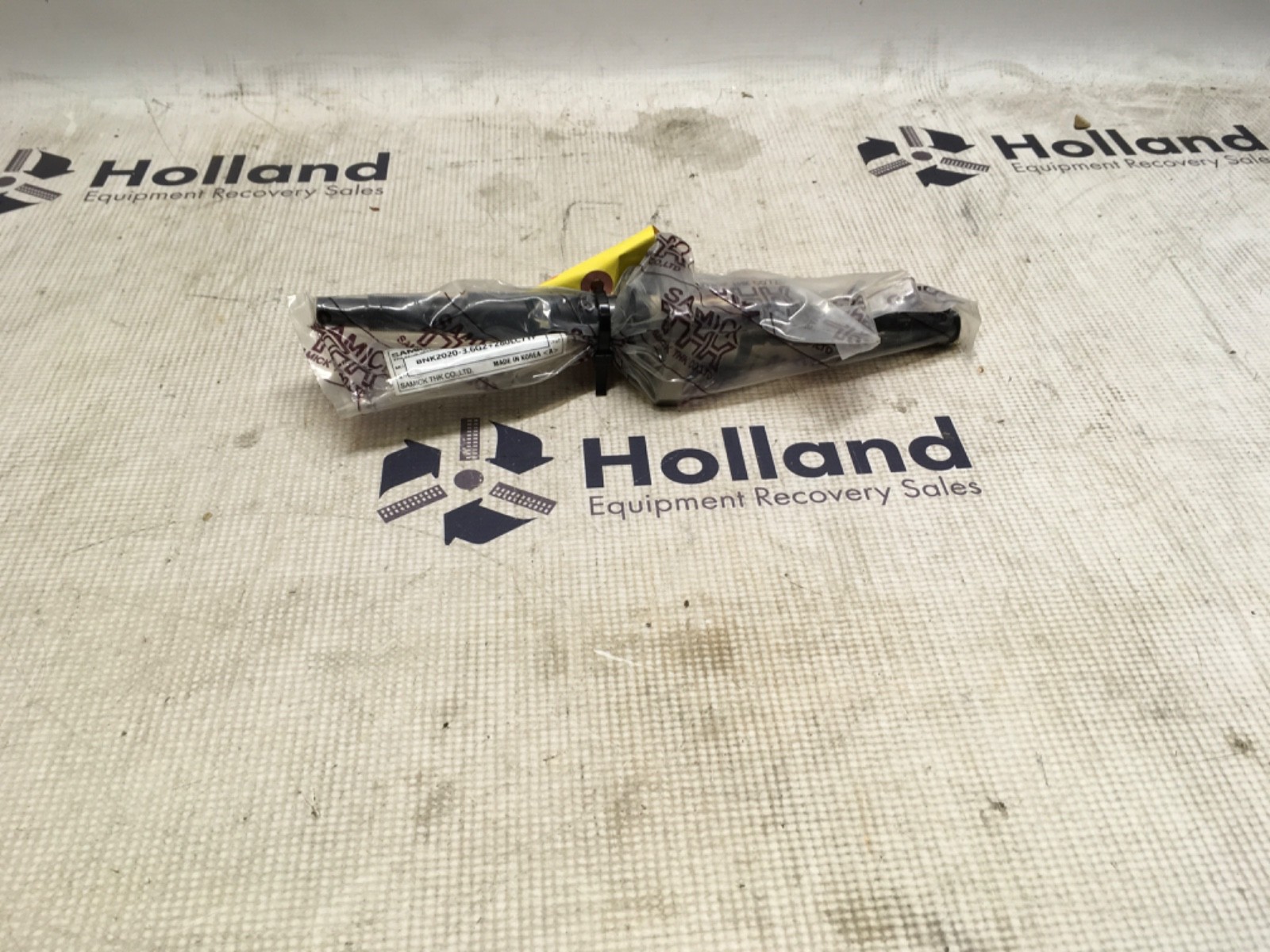THK ballscrew, BNK2020-3.6G2+280LC7YF, NOS, LG-4553