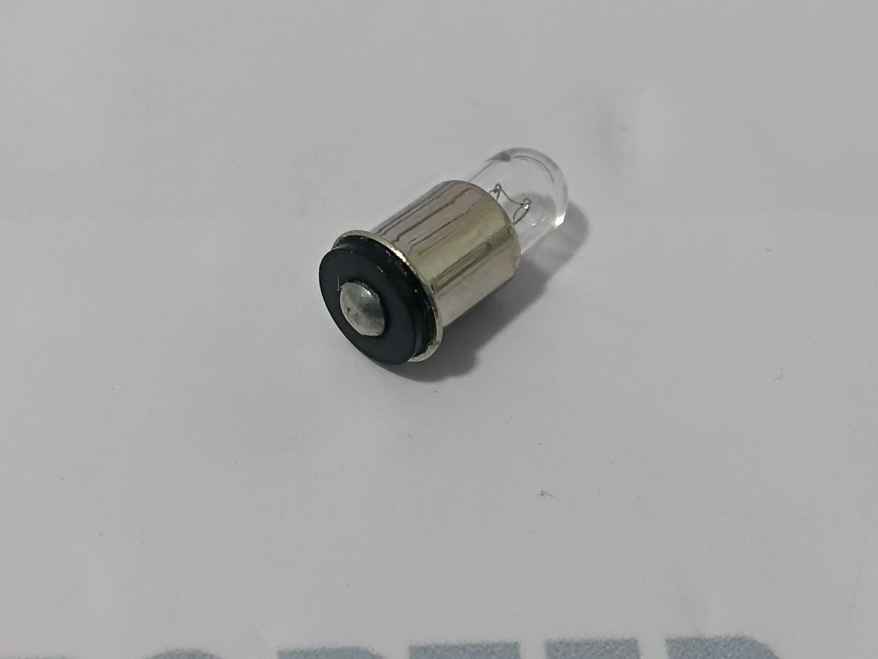 Push Button Indicator Lamp 327L 28V 0.04A (Lot of 16 Pcs)
