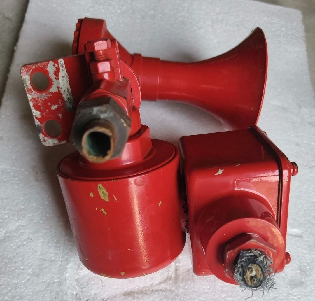 IBUKI 6-EV TYPE MAGNETIC VALVE Generate and Fire alarm horn PRESSURE 0.4-1.0