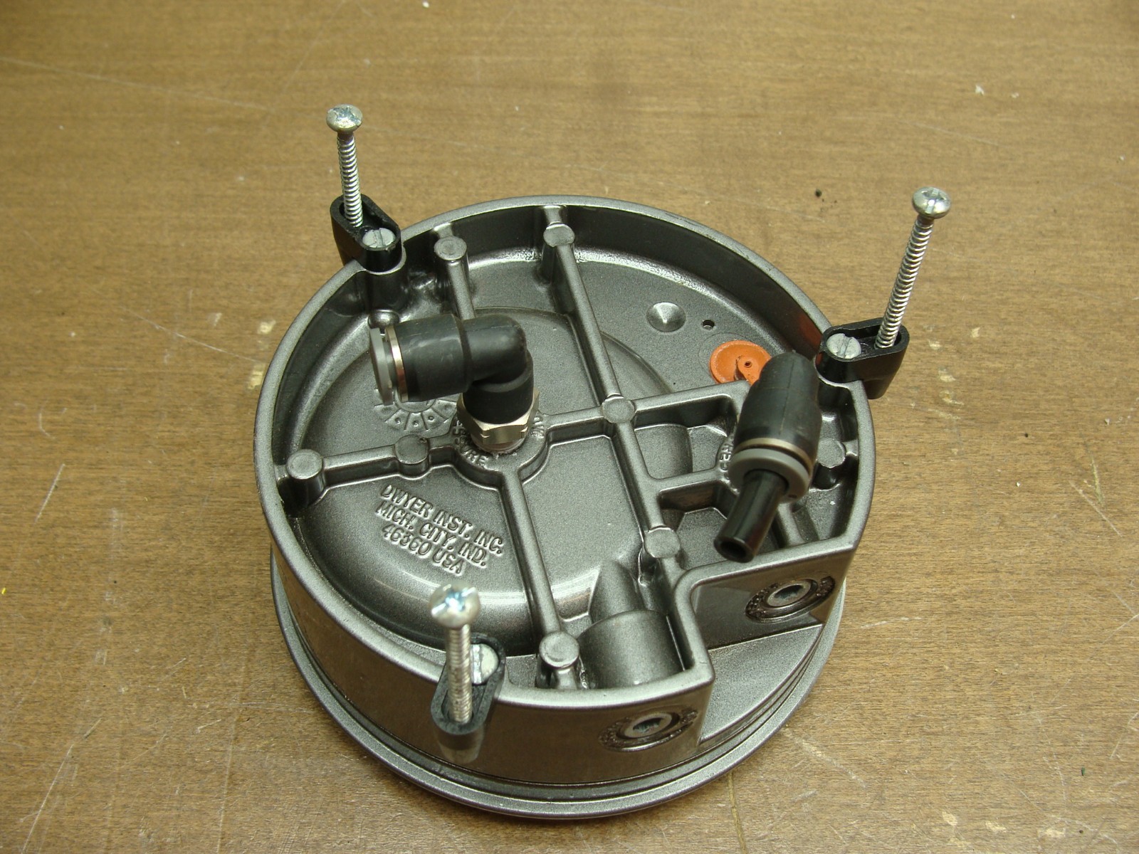 DWYER DUAL SCALE MAGNEHELIC DIFFERENTIAL PRESSURE GAUGE