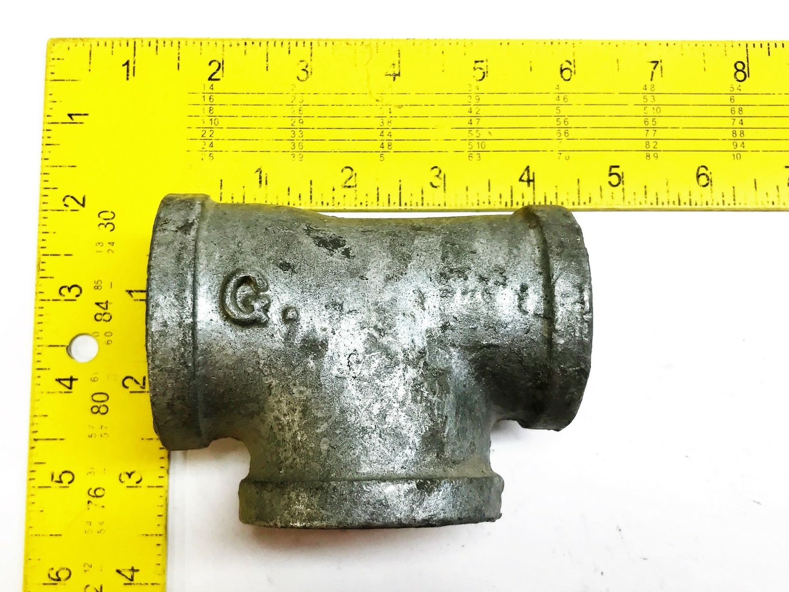 Unbranded Galvanized 1-3/4″ F x 1-3/4″ F x 1-1/2″ F Tee Coupling [Lot of 2] NOS