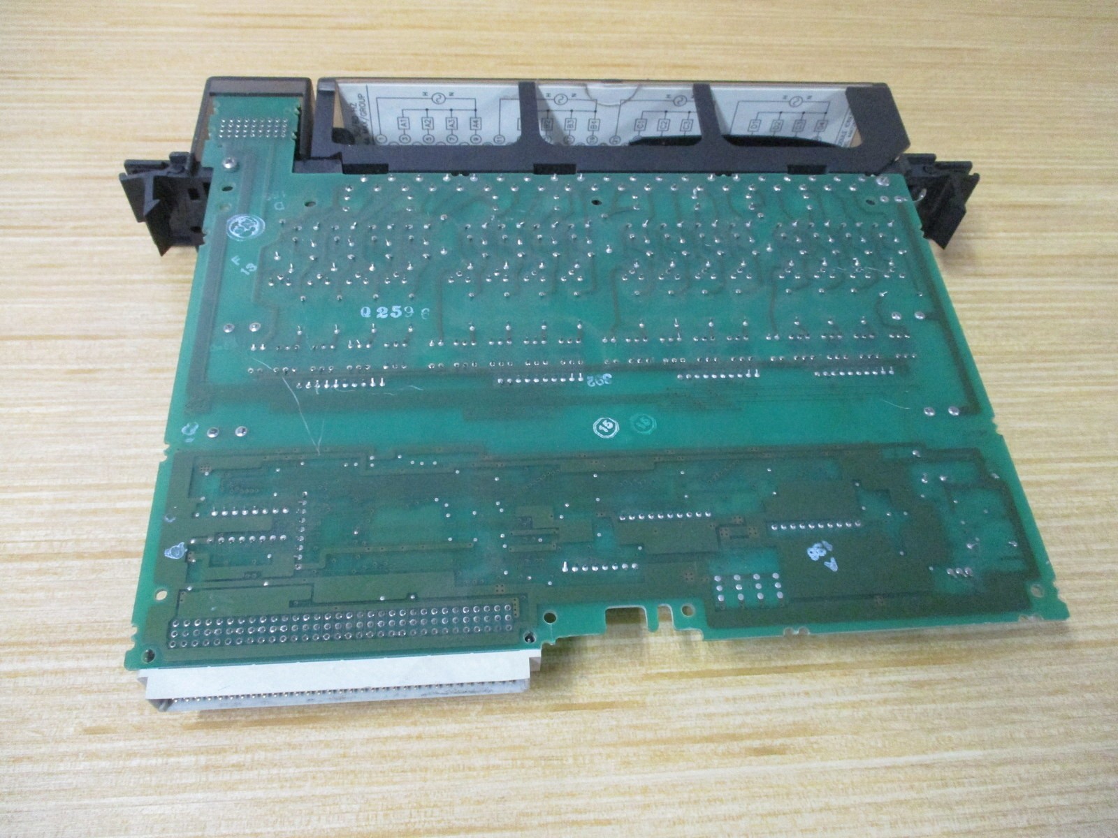 Fanuc IC697MDL340 Output Module D5B7A2