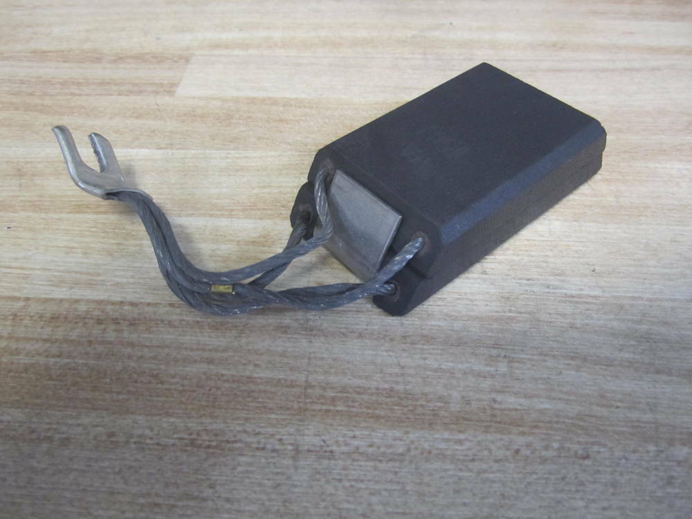 General Electric T563 Motor Brush 3-3/8″ L x 1-1/2″ W (Pack of 3)