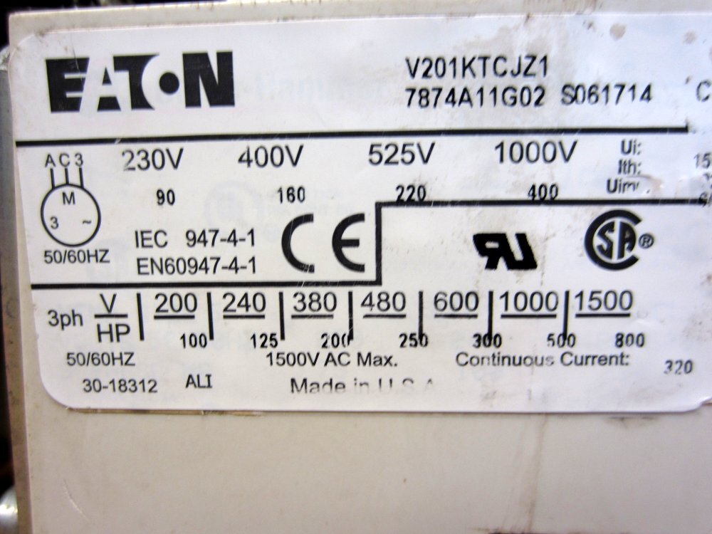 Eaton V201KTCJZ1 Vacuum Contactor w/3 6716C40