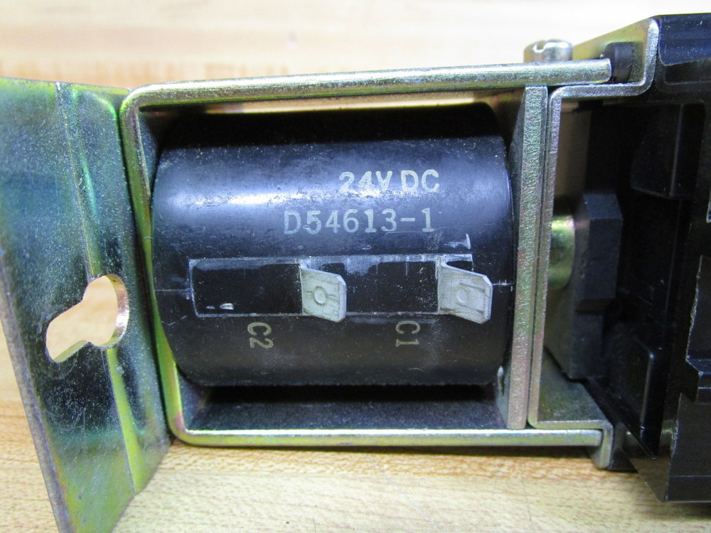 Furnas Electric 42BD107080 Contactor