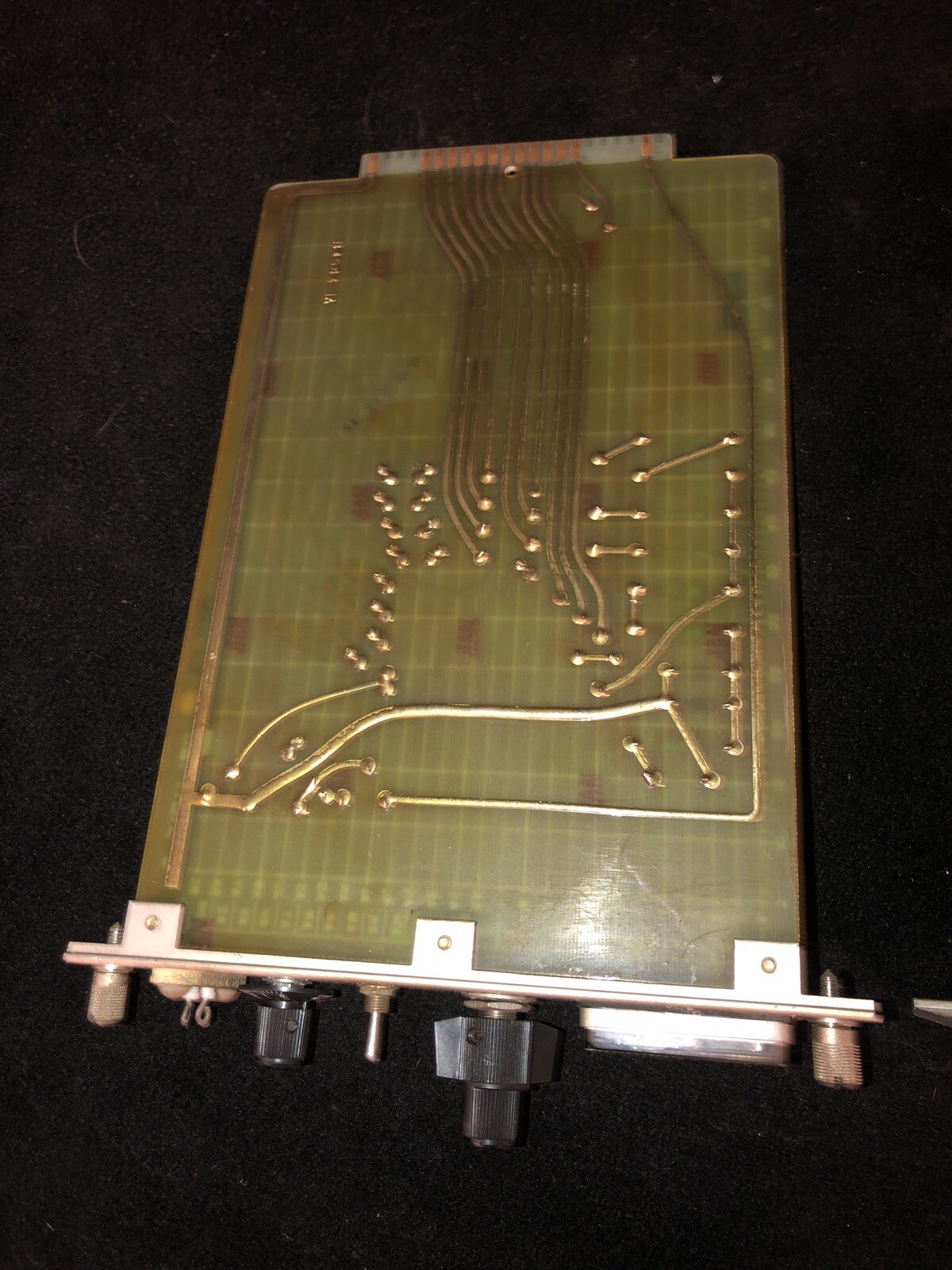 Pair Of 2 RELIANCE TSTB OUTPUT MODULES 0-51811-1 0-51811-1