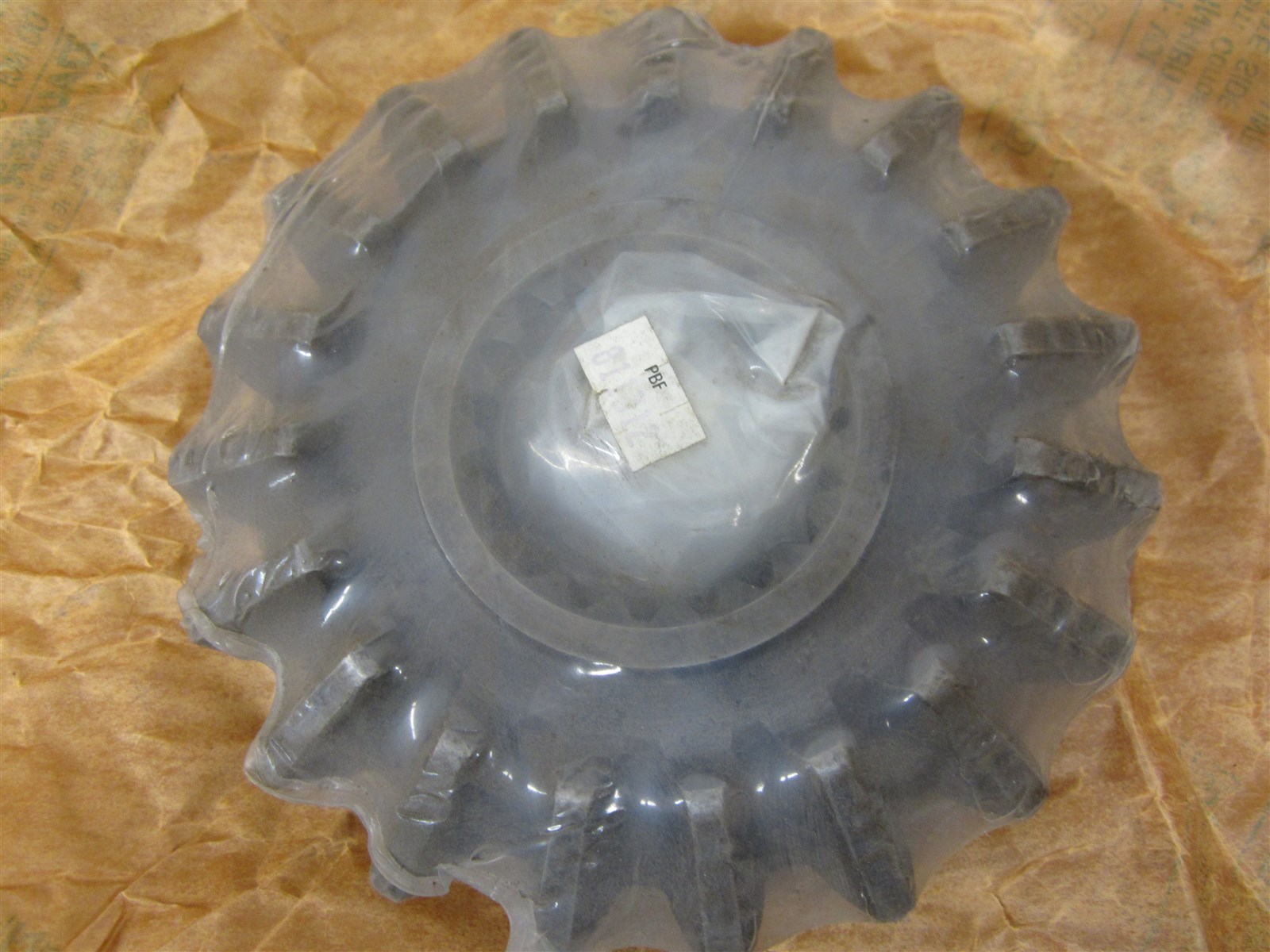 3642936M1 GEAR AGCO MASSEY FERGUSON ROTARY CUTTER 1051 2270 RC270