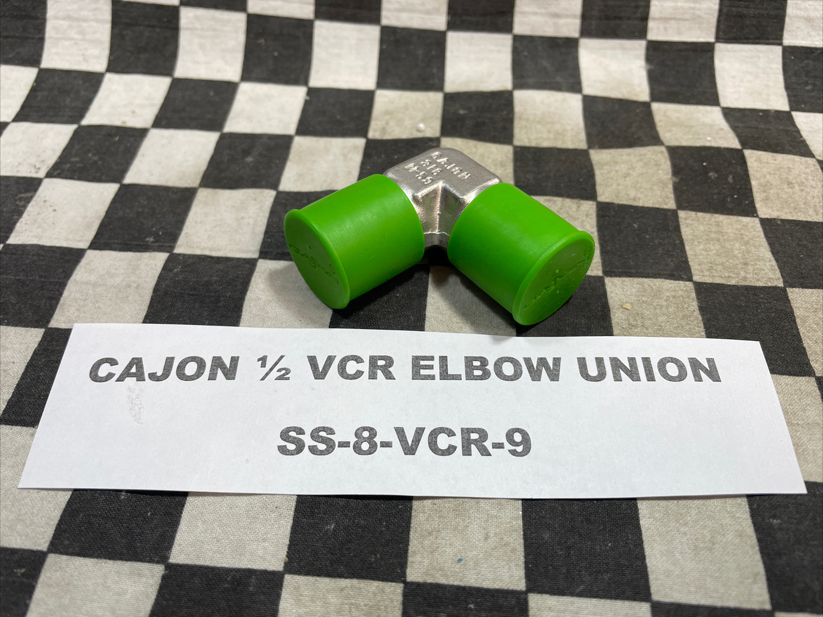 CAJON SS-8-VCR-9 & HAM LET P-EU-1/2, Elbow 1/2″ VCR Lot Of 2 #ZE38