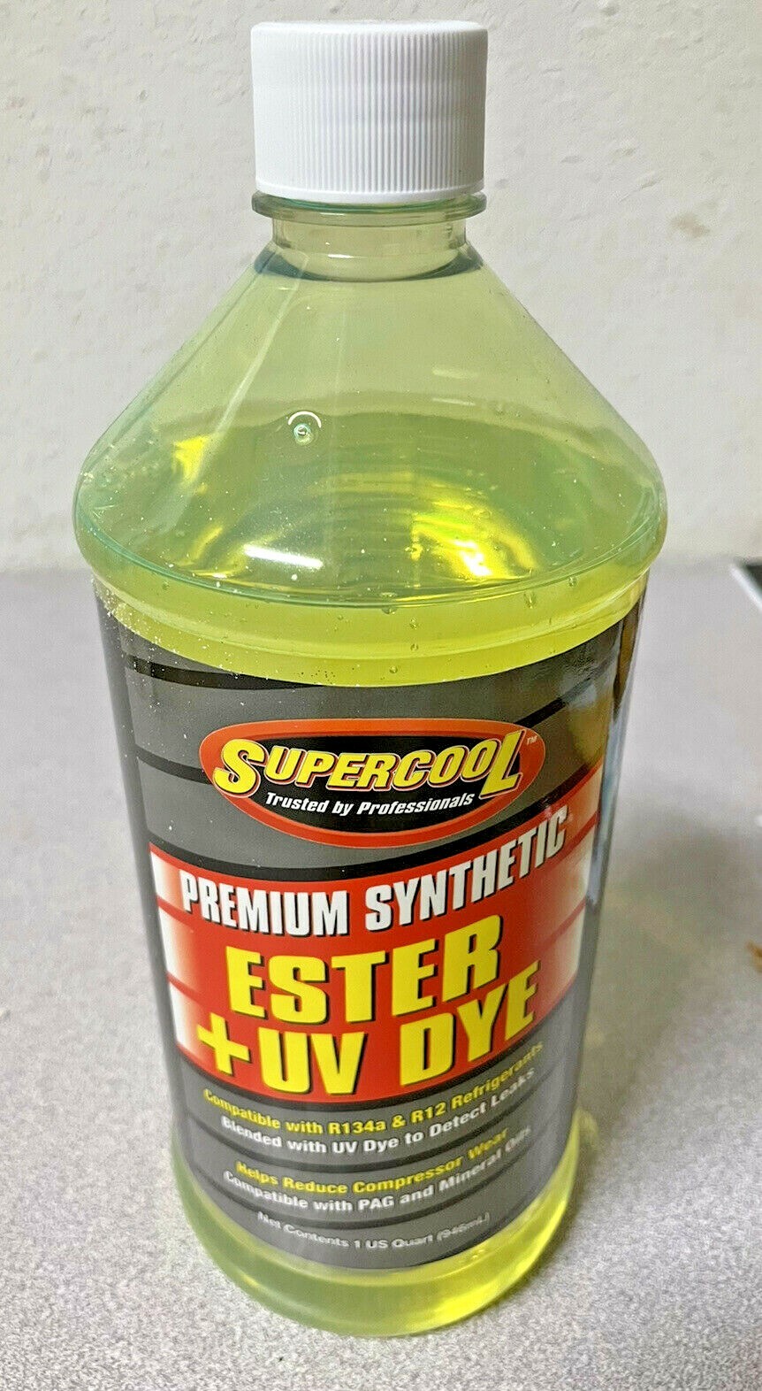 Supercool E32oz A/C Compressor Ester Oil Lubricant with UV Dye Plastic