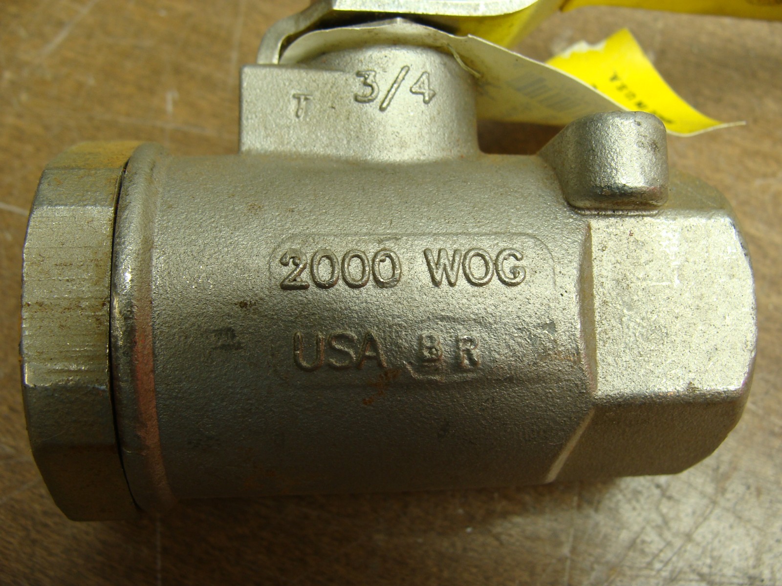 APOLLO STAINLESS STEEL BALL VALVE 76-104-01A 3/4″ FNPT 2000 PSIG WOG CF8M