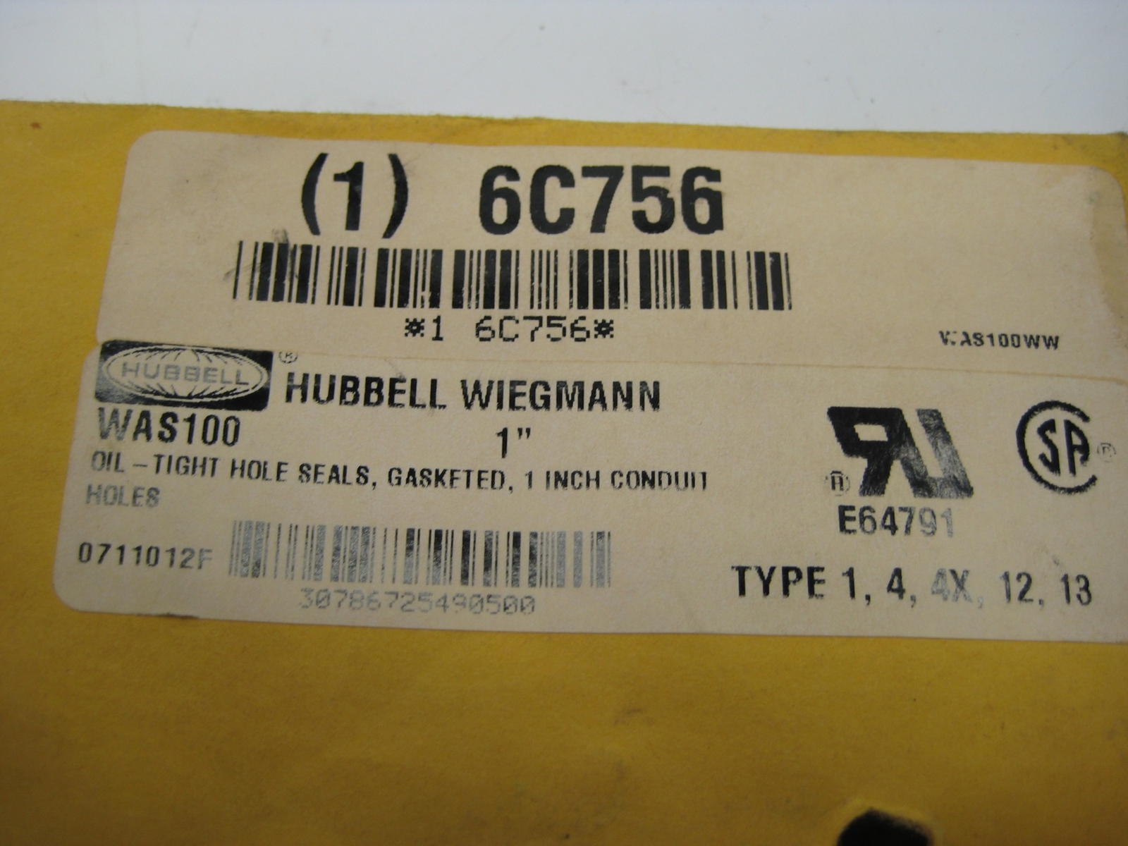 HUBBELL 6C756 HOLE SEALS LOT OF 8 NSMP