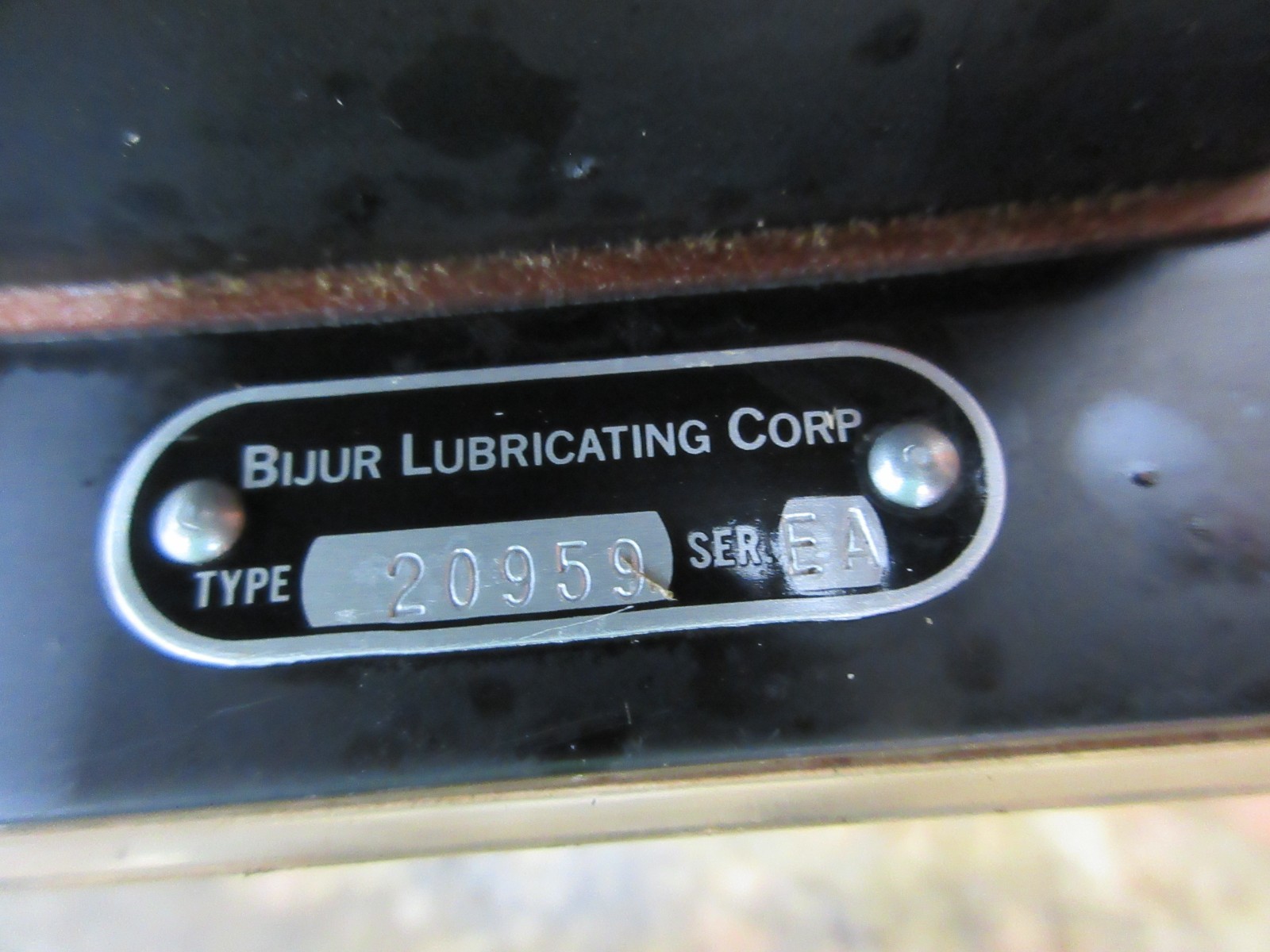 1996 HAAS VF-1 CNC VERTICAL MILL BIJUR 20959 LUBE TANK LUBRICATOR WARRANTY