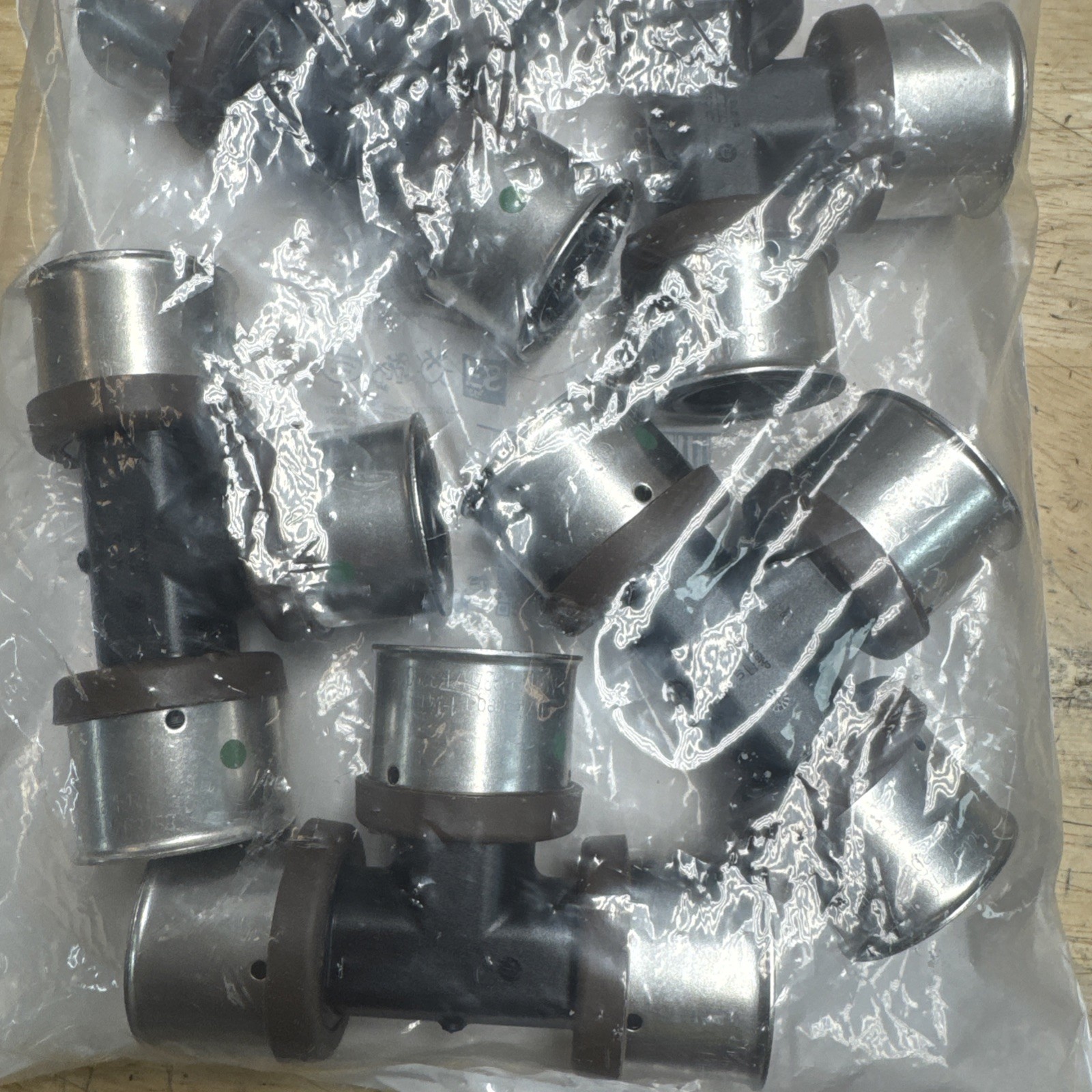 Viega 49570 1-1/4 PEX Press PureFlow Polymer Tee Qty 5🔥
