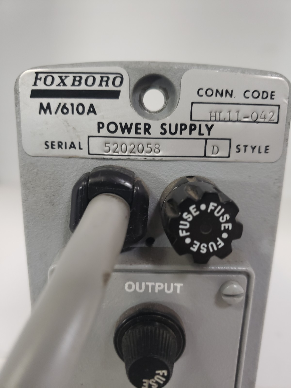 FOX BORO 610AC-OH POWER SUPPLY D STYLE, NNB