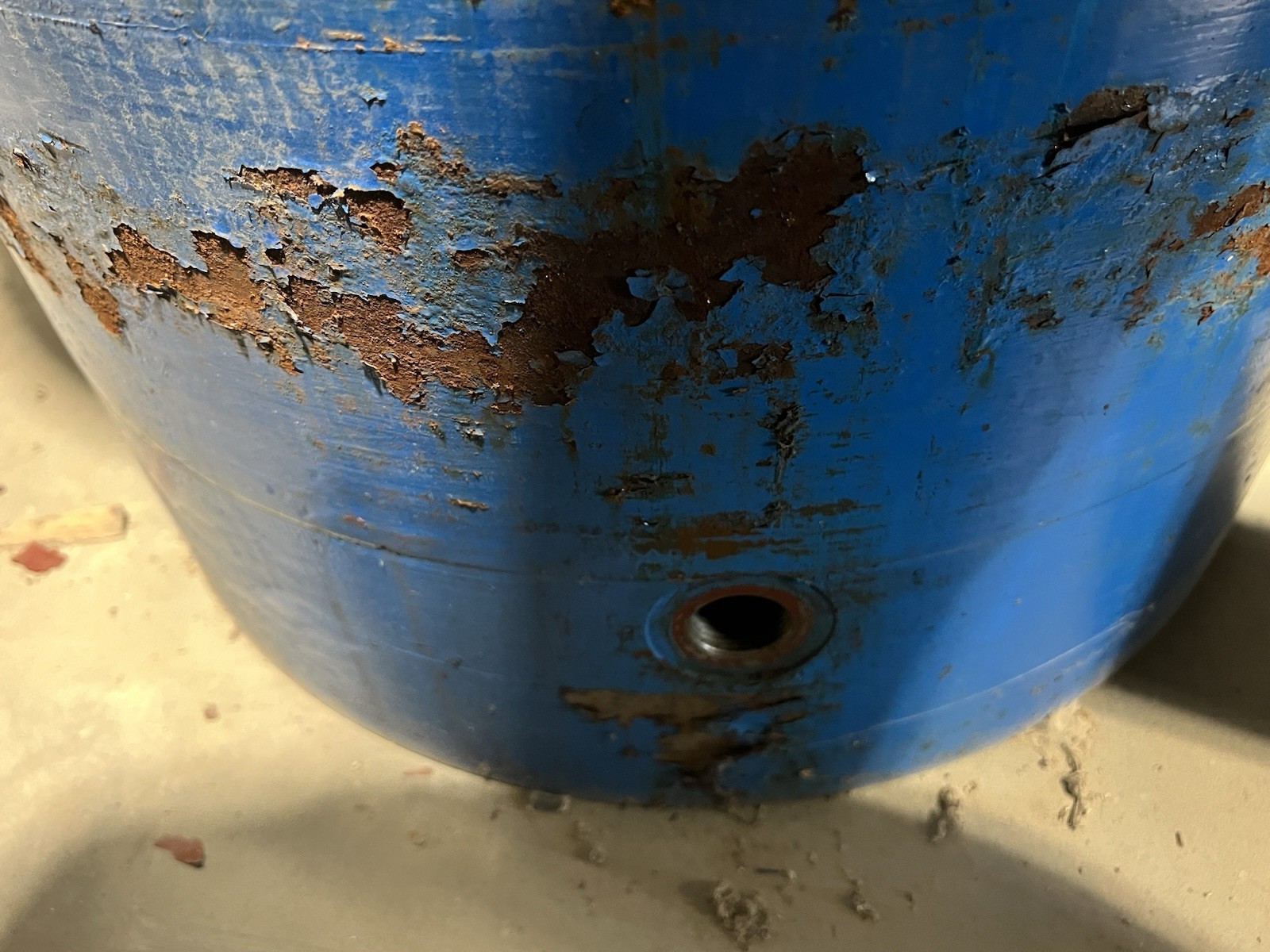 370 Ton Hydraulic Press Cylinder 18” Bore 30” Stroke 3,000 PSI. Double Acting.
