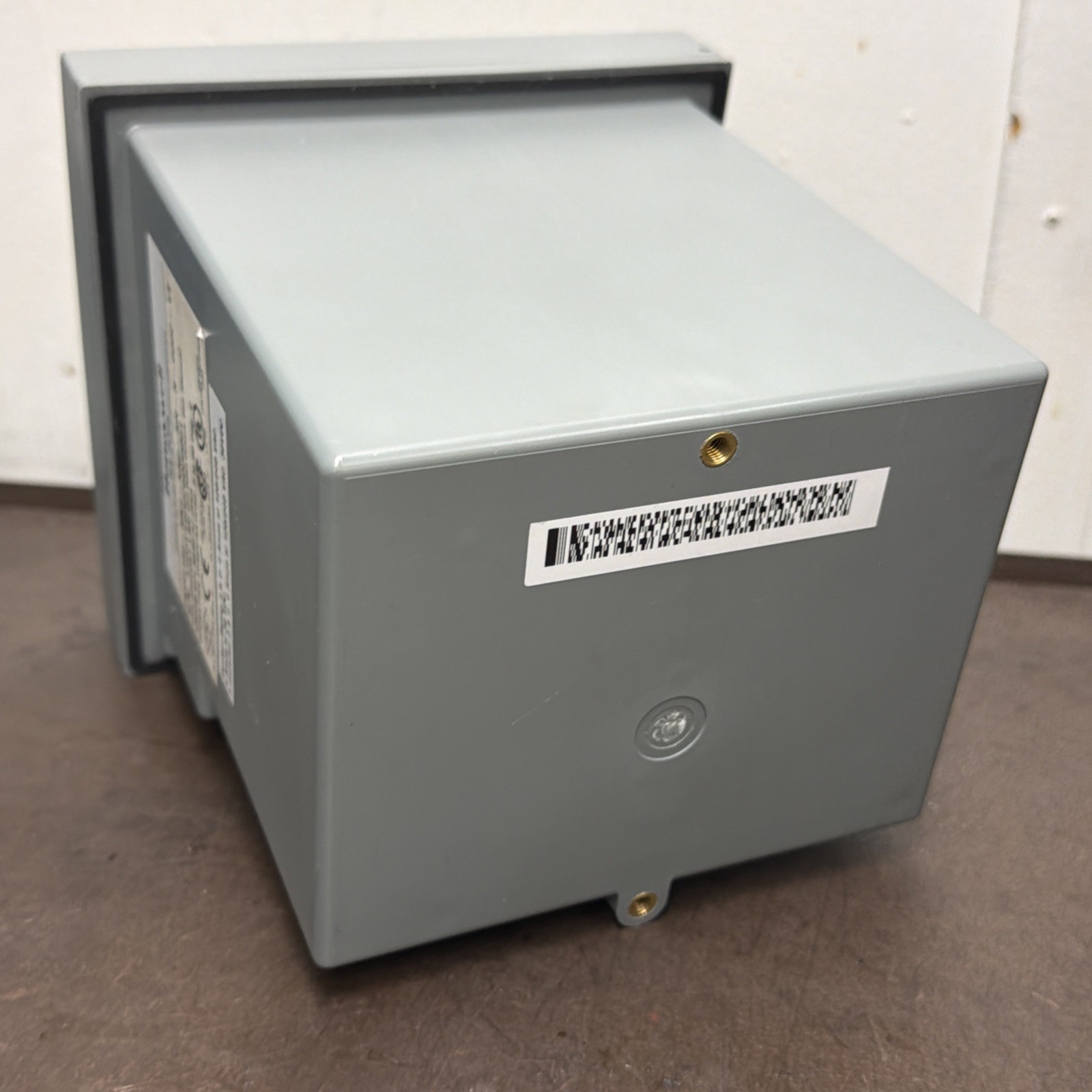 HONEYWELL UDA2182-NN1-NN2-NN-N-000C-EE Control Analyzer