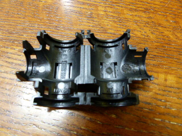 SCHLEMMER 9806096 Qty of 50 per Lot Schlemmer 9806096 T-Verteiler Form A NW 17-