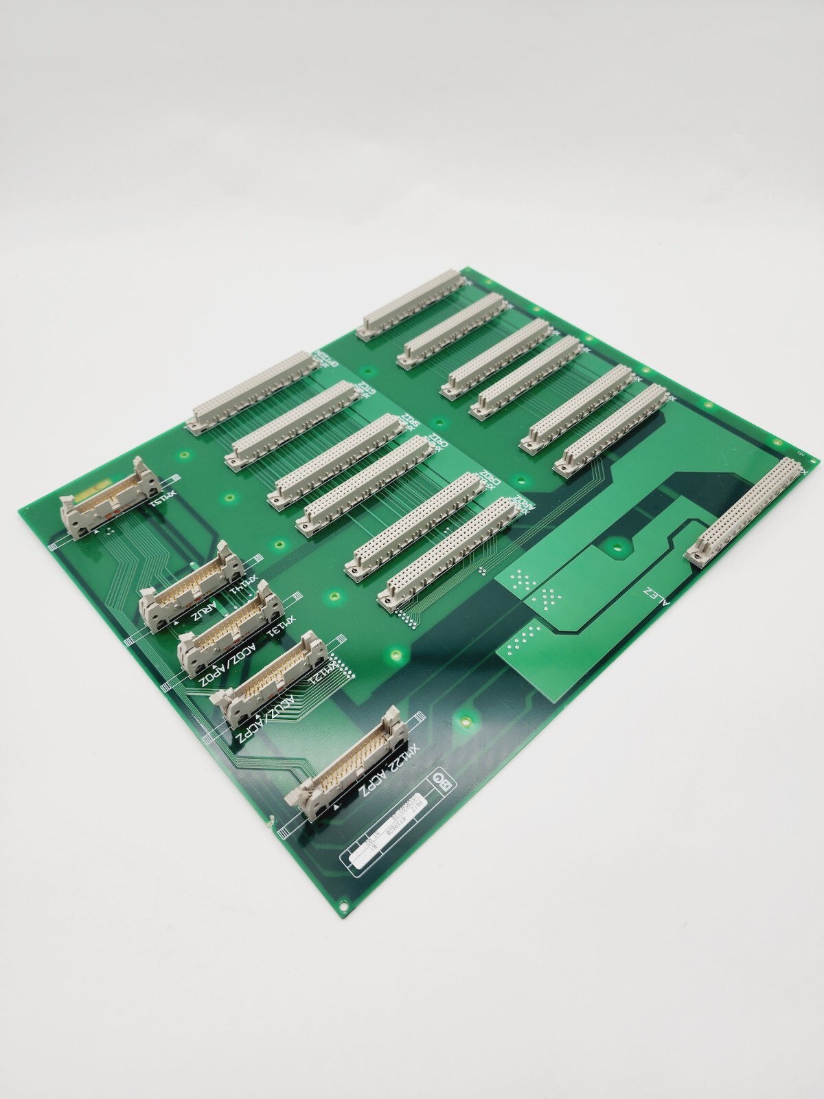 MGE UPS Systems 6739820-B 6739819XD-4B Circuit Board Priz PLC Rack MISSING CLIP