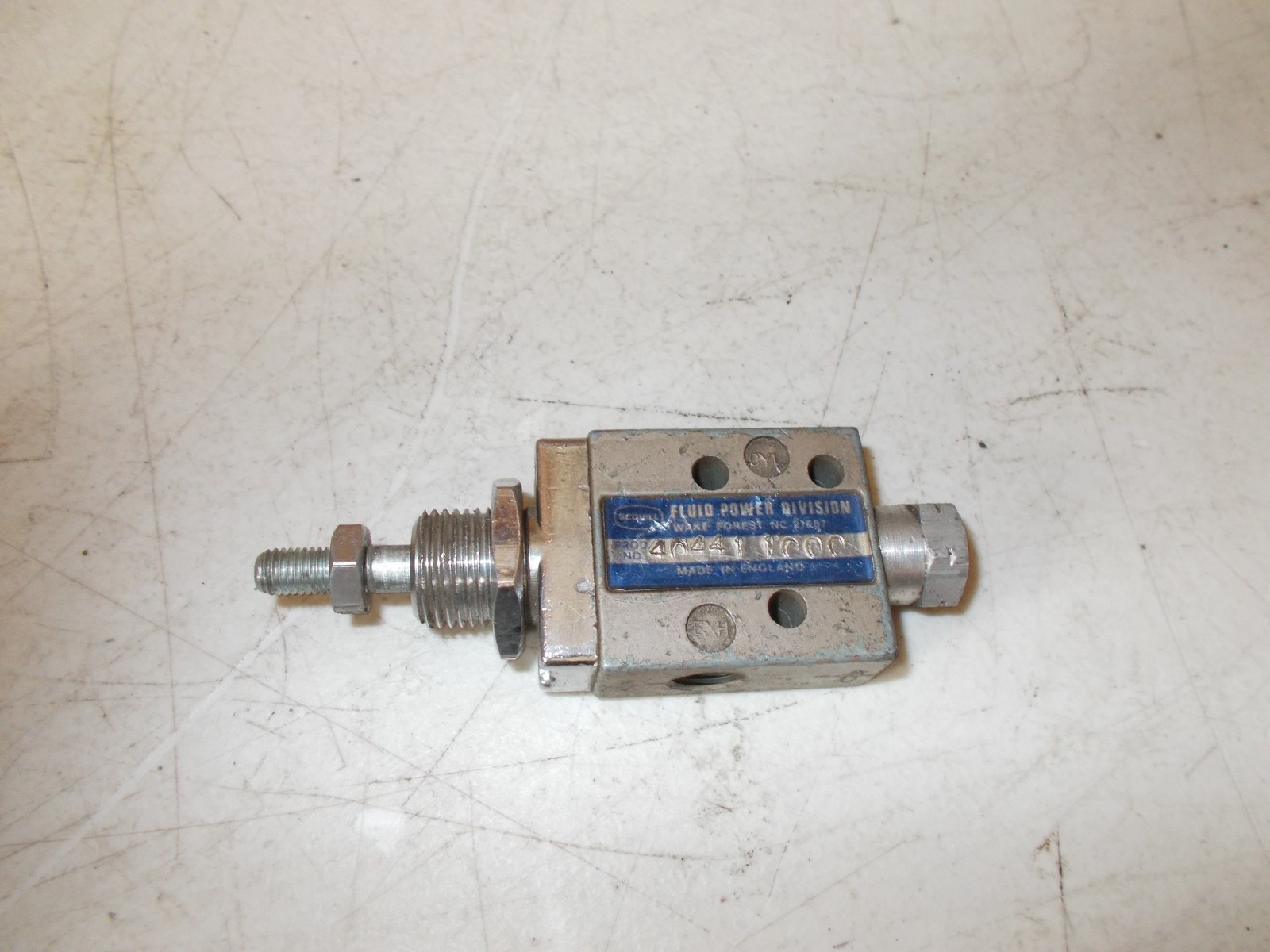 Fluid Power Division Valve 40441 1000 *FREE SHIPPING*