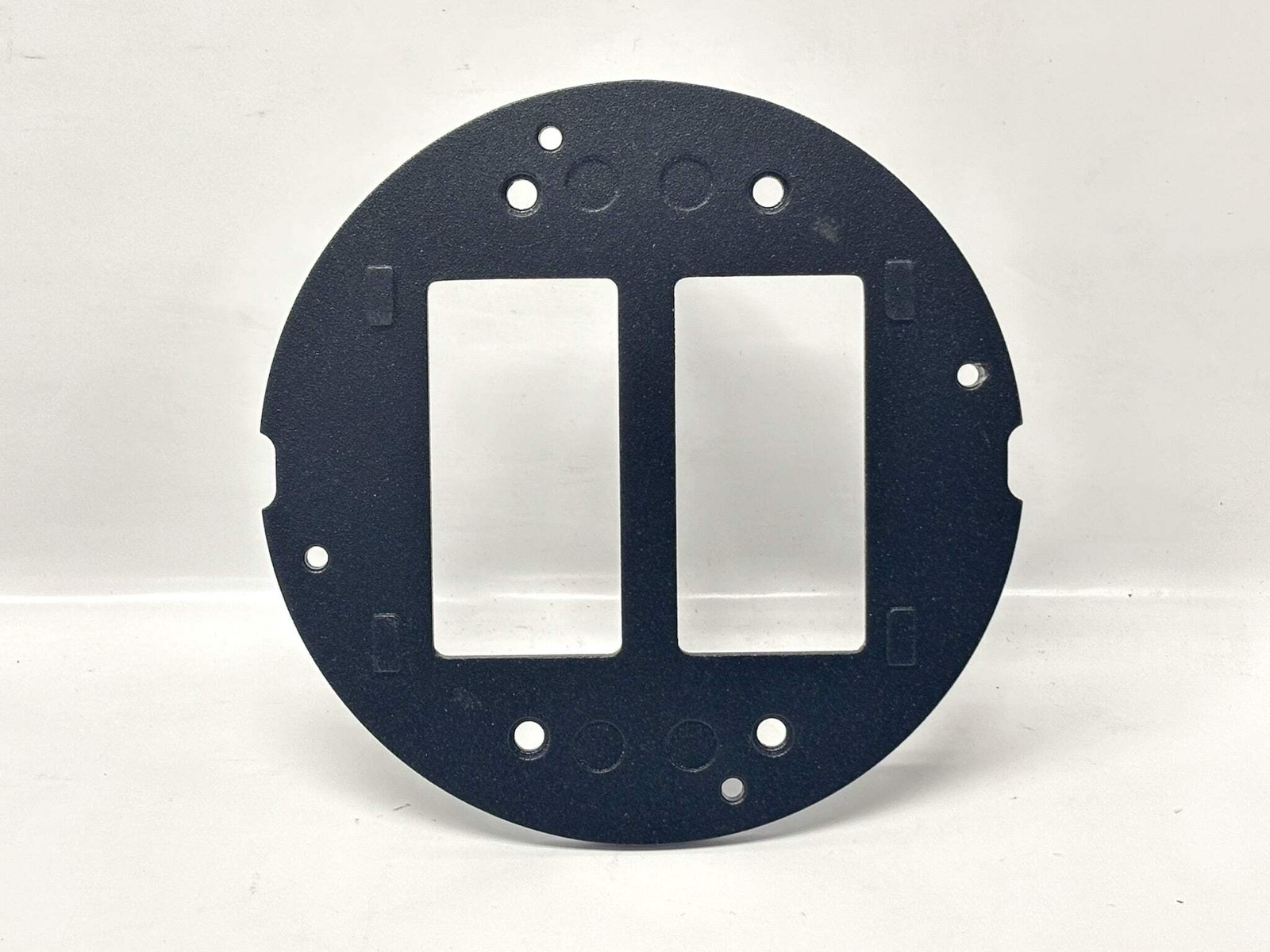 2PK Hubbell S1SP Dual StyleLine®/Decorator Sub-Plate — Floor Box Insert