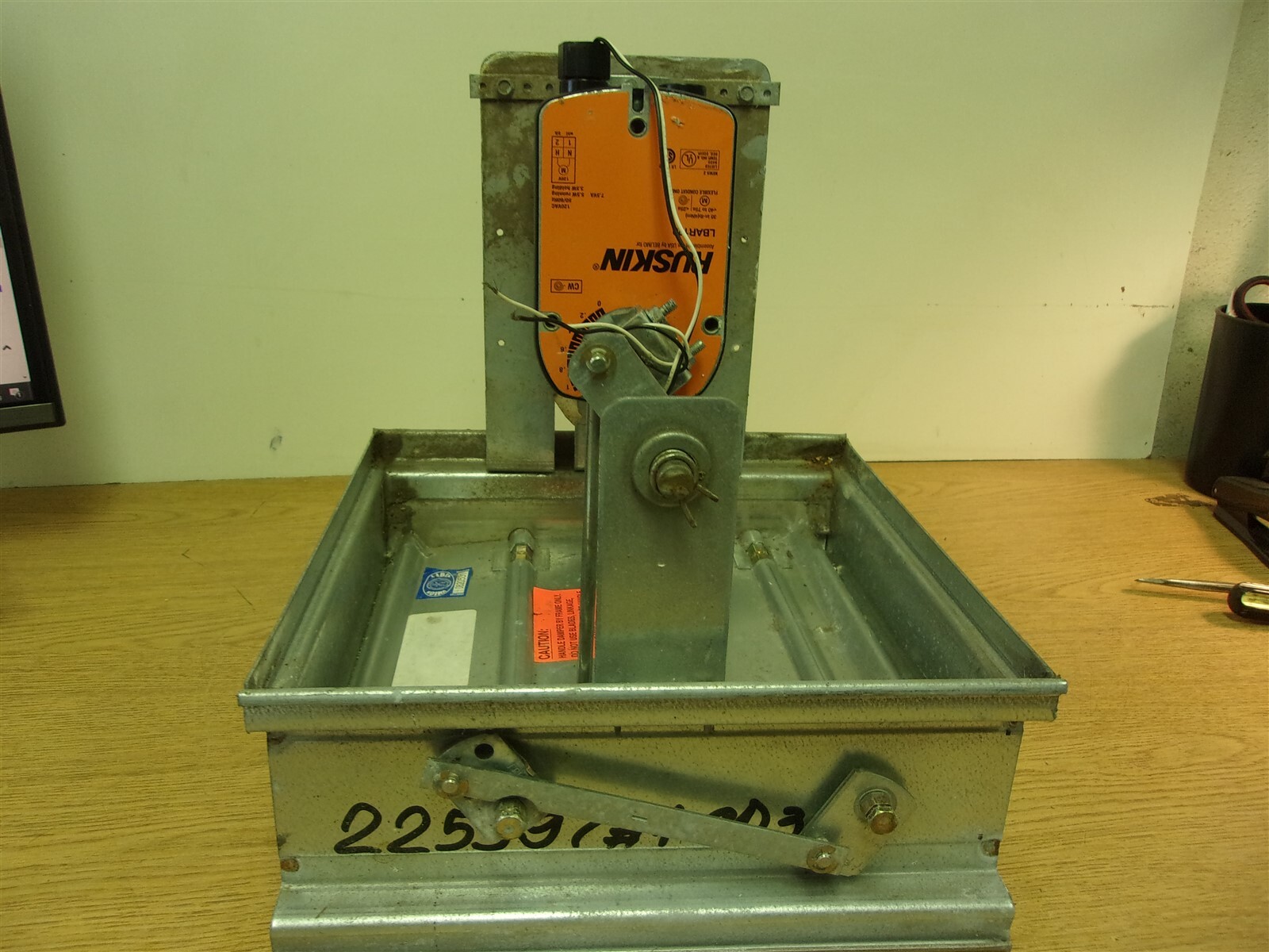 Ruskin LBAR120 Damper w/ LX 225397 *FREE SHIPPING*