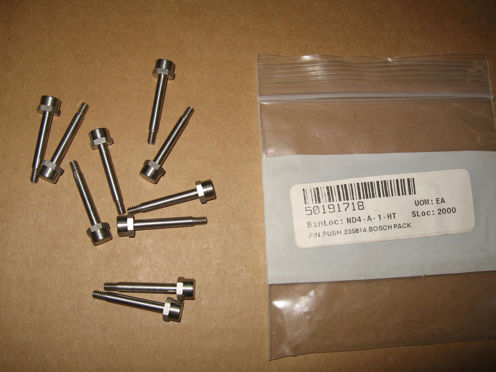 Bosch 235814 Push Pin Screw 1/8″ Shaft Diameter 1 1/8″ Shaft Length Pack of 10
