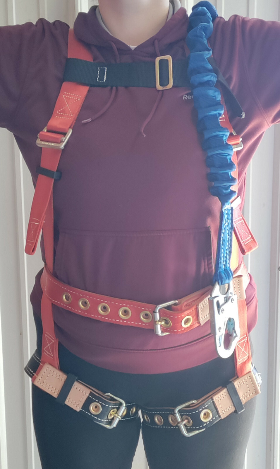 1 NEW KLEIN 87091 SAFETY HARNESS SIZE LARGE w/ MILLER LANYARD NIB **MAKE OFFER**