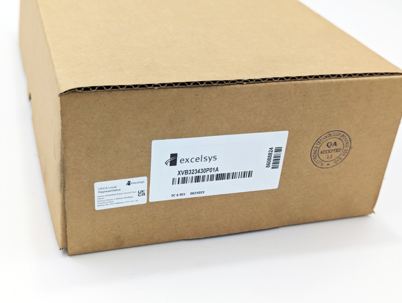 Brand New Excelsys XVB XVB323430P01A 100-240VAC 700W Power Supply