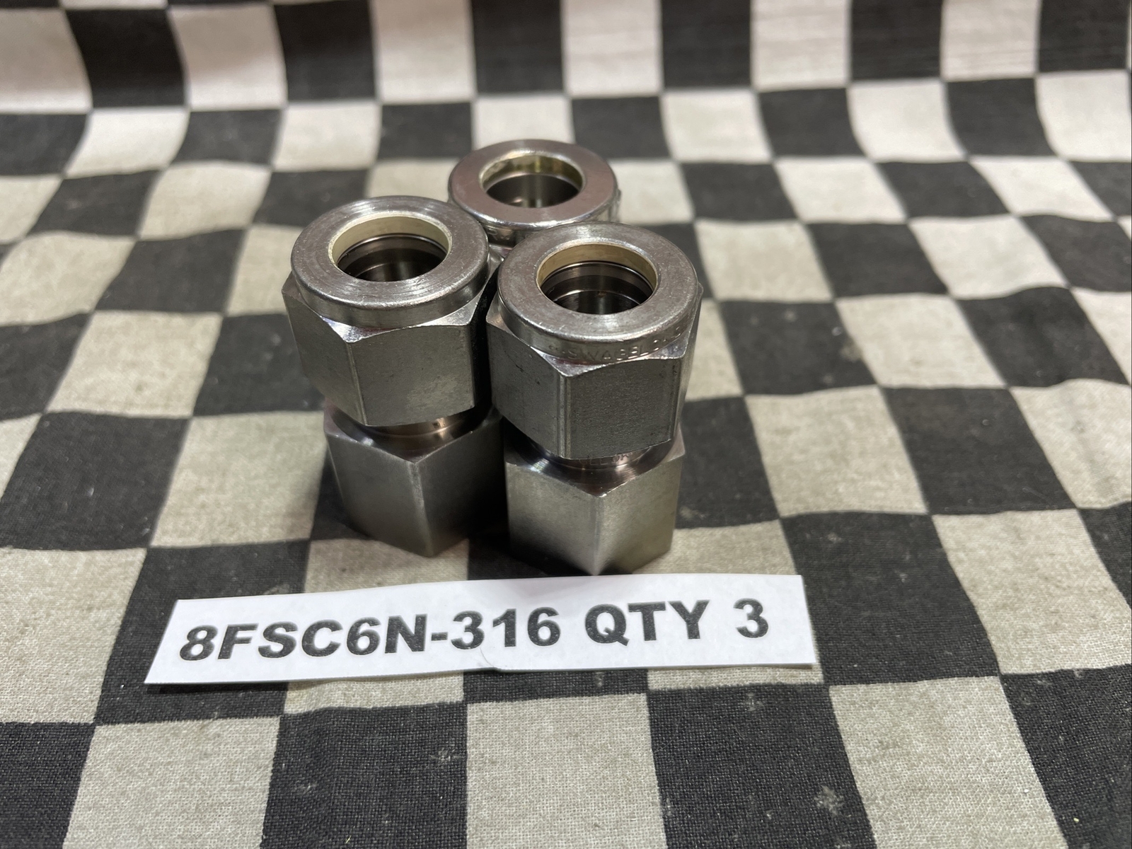 PARKER 8FSC6N-316 , 8FSC8N-316 , FEMALE ADAPTER, LOT OF 4, SHIPSAMEDAY#1639F27