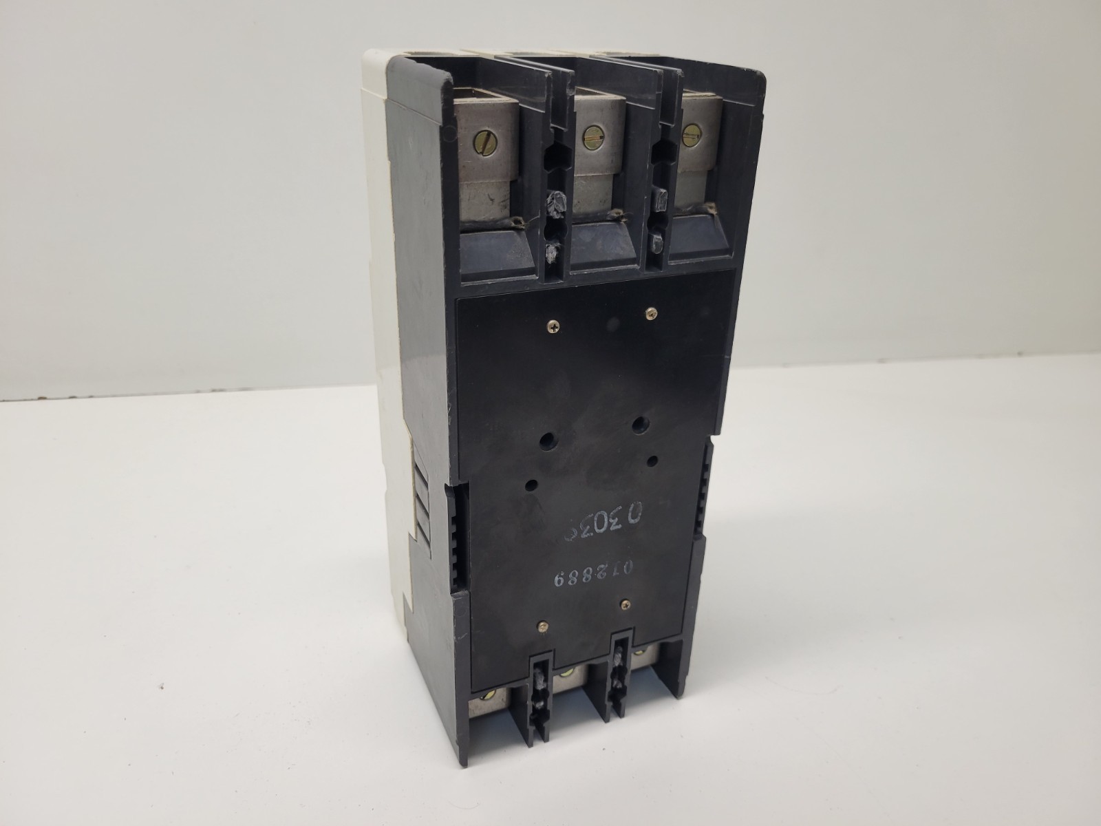 GOOD USED! WESTINGHOUSE 250A 3P CIRCUIT BREAKER HJD3250F MOD HJD3090C