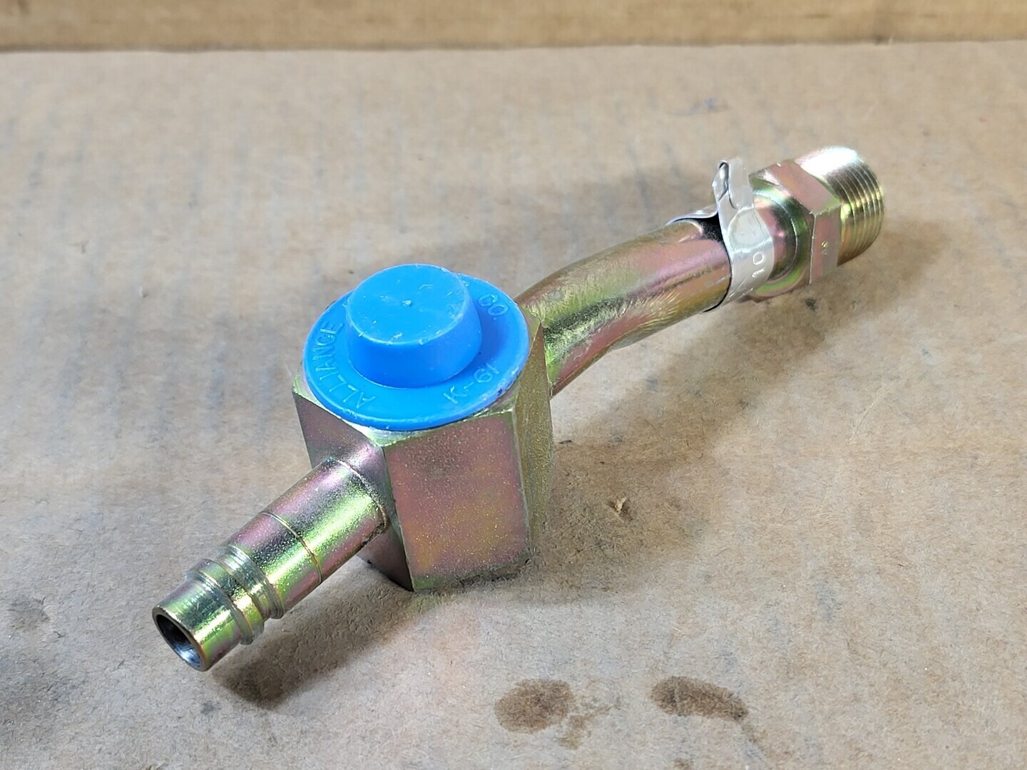 SURPLUS NEW KOMATSU PB9153 Valve – Heavy Machinery