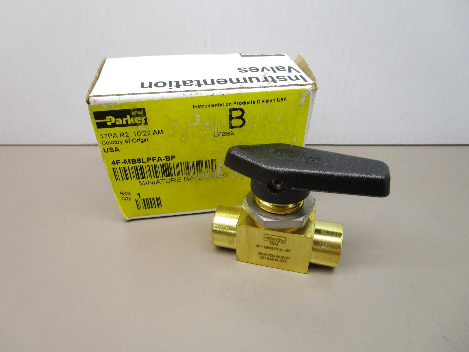 Parker 4F-MB6LPFA-BP Miniature Instrumentation Ball Valve Brass 1/4″ 3000Psi