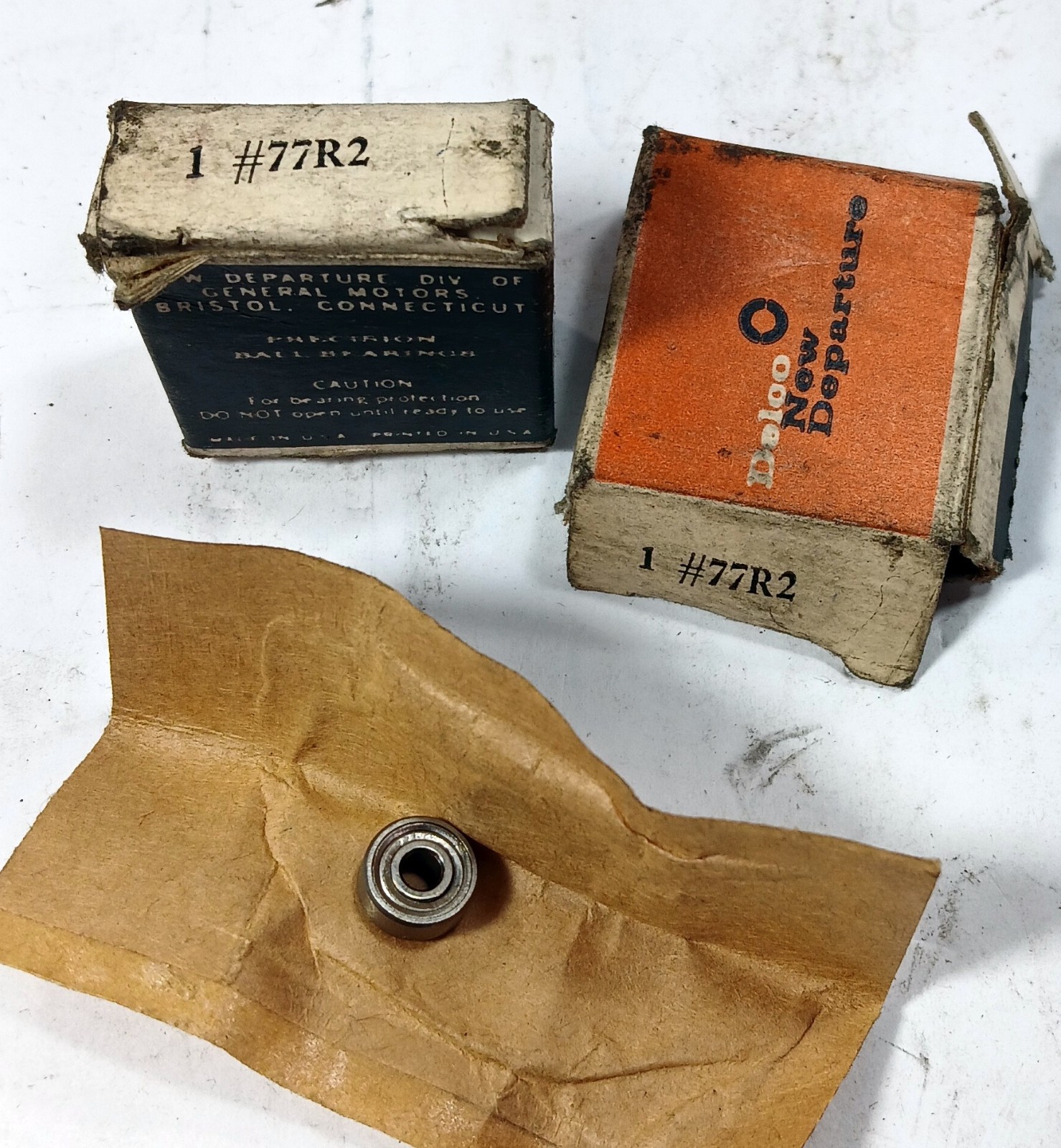 2 NEW NEW DEPARTURE 77R2 RADIAL BALL BEARINGS NIB ***MAKE OFFER***