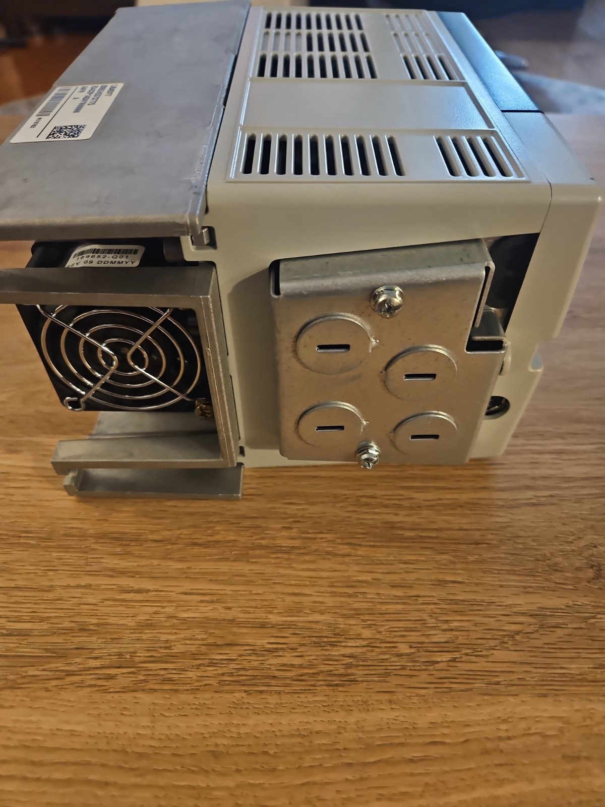 NEW ALLEN-BRADLEY POWERFLEX AC DRIVE 20AD2P1A0AYNNNNN/A