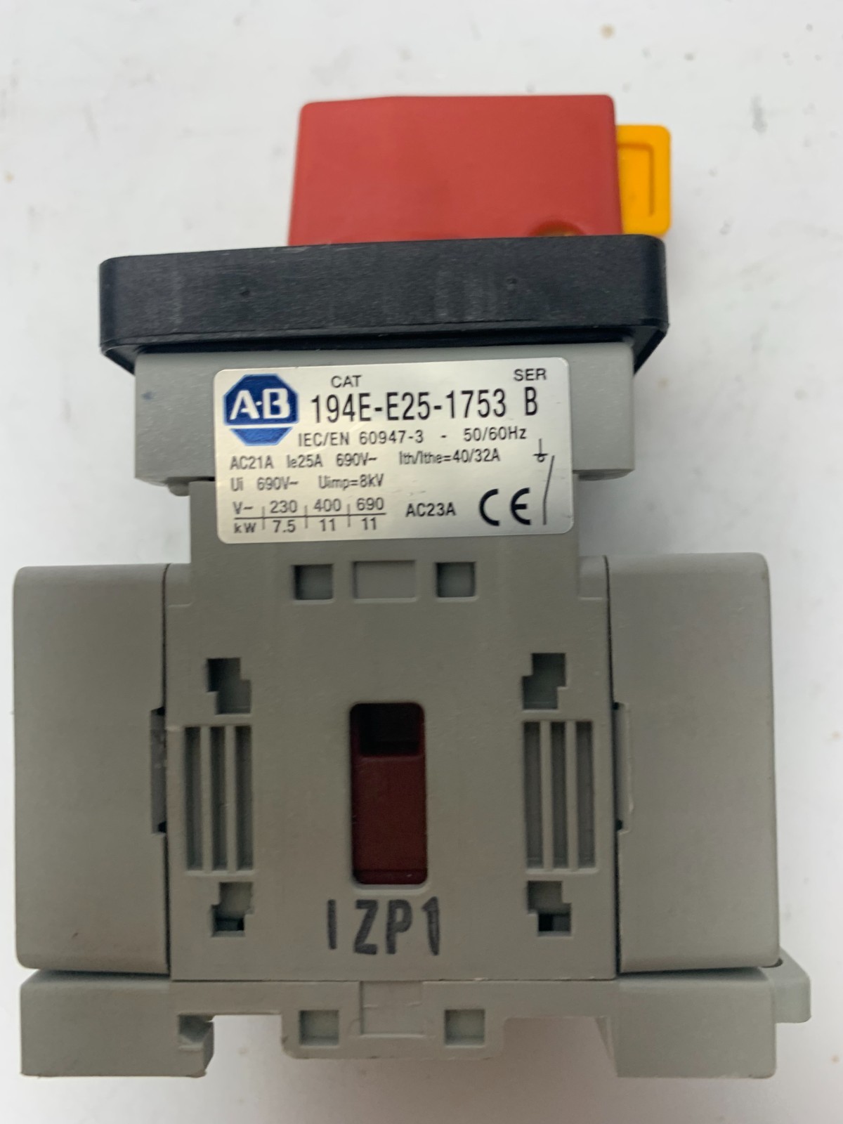 Nice! ALLEN BRADLEY SERIES B LOAD SWITCH 194E-E25-1753 with Handle