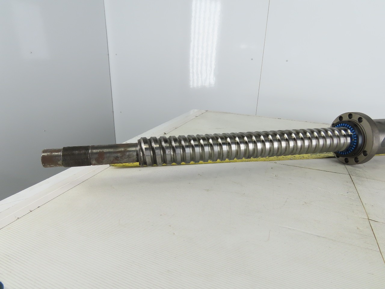 Ball Screw & Nut Assembly 50-3/4″ OAL 20mm Pitch 62″ Diam